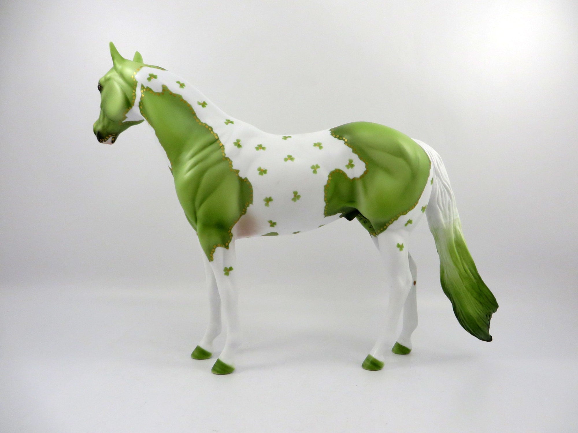 Lucky-ooak St. Patricks Day decorator Ish Bingo 2/21