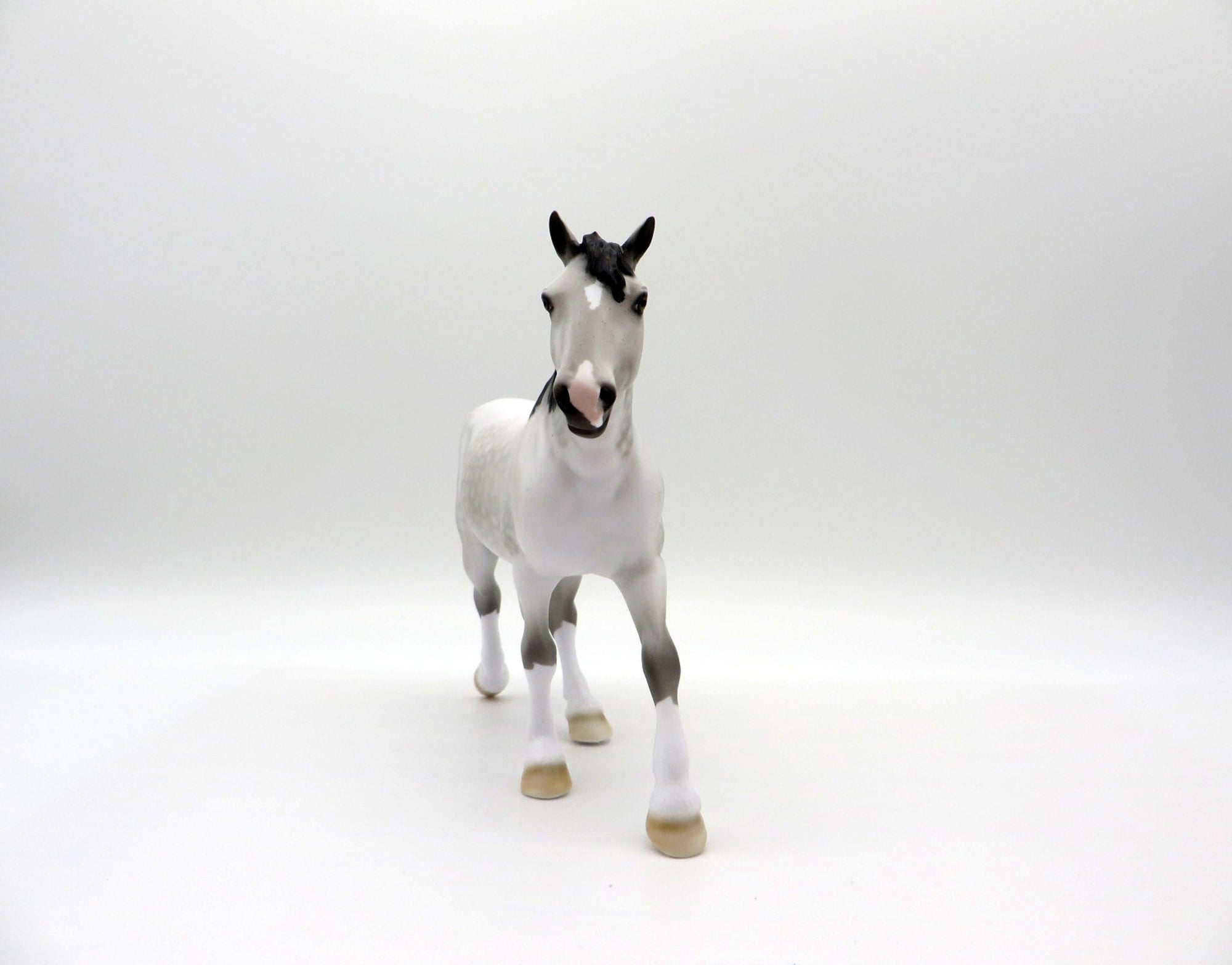 Lulani-OOAK Dapple Grey Trotting Drafter Pebbles SHCF 2021