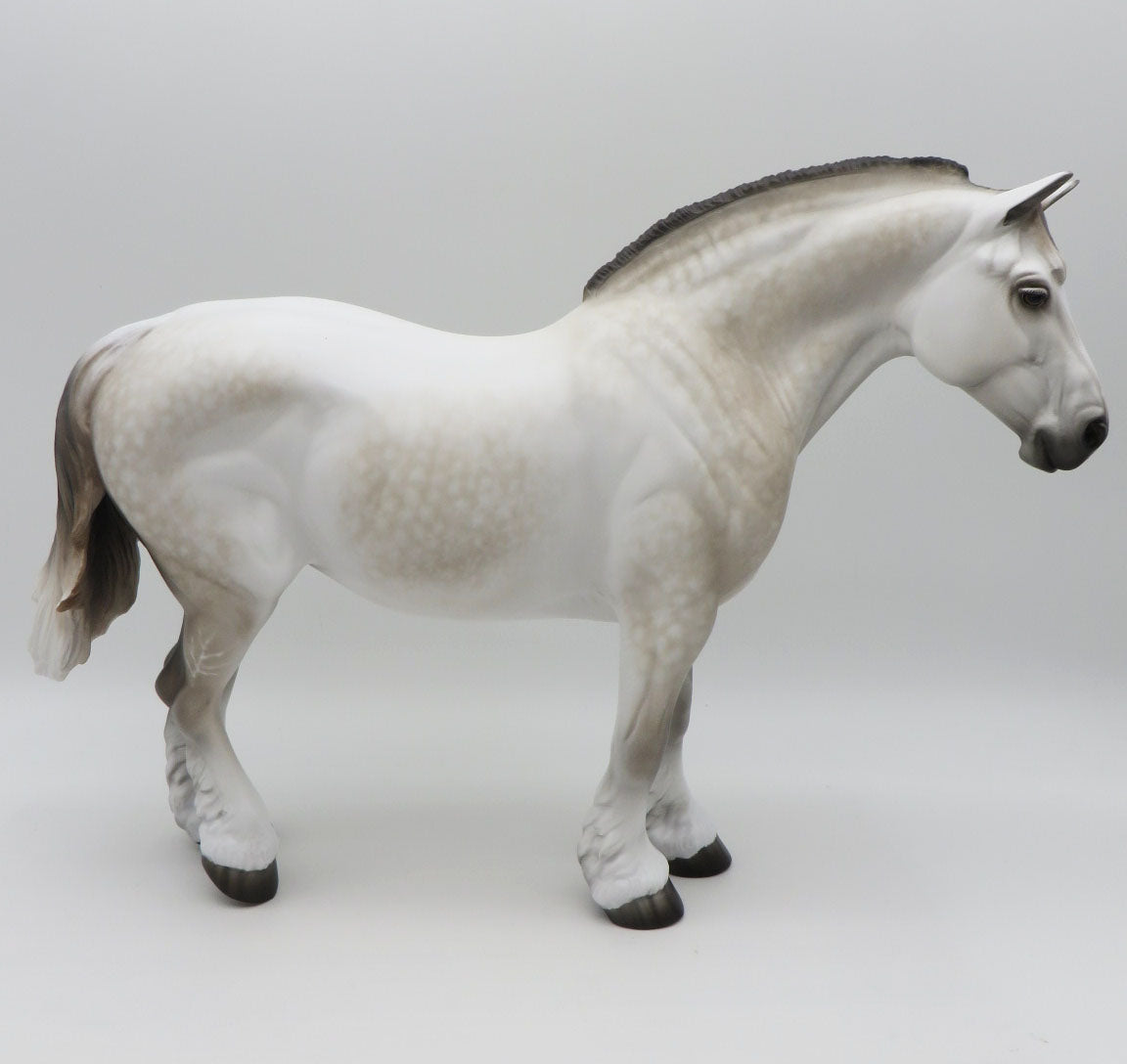 MAVIS - OOAK - DAPPLE GREY HEAVY DRAFT MARE PAINTED BY SHERYL LEISURE - BEST OFFERS - 10/21/22.