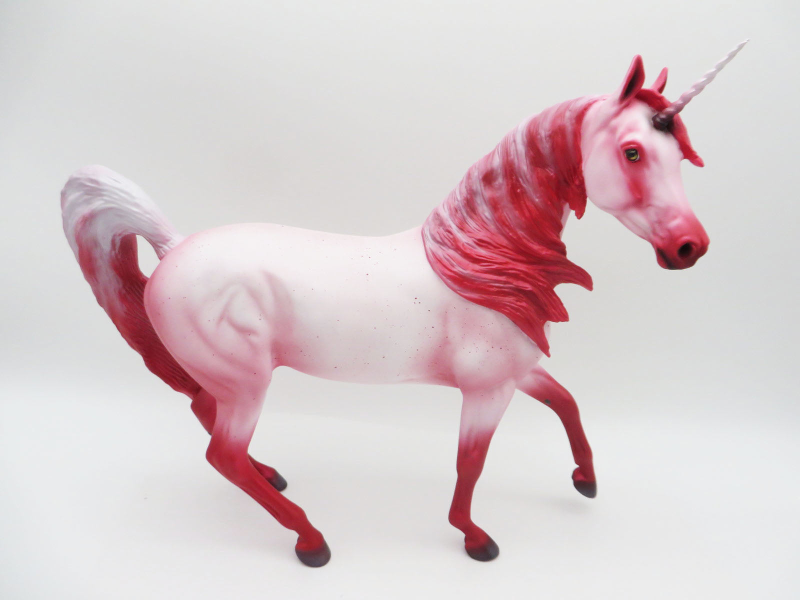 Magic Of The Season - OOAK - Unicorn Arabian Mare Decorator By Ellen Robbins - Christmas Tails 2022 - CT22