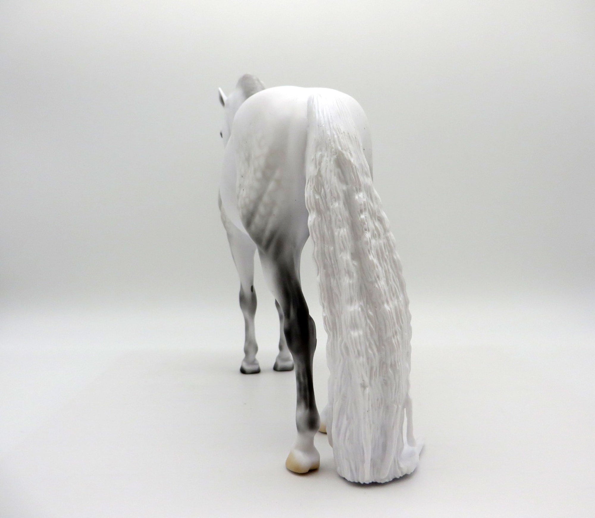 Magnifico-LE-30 Dapple Grey Andalusian painted by Carrie Keller EQ 2021