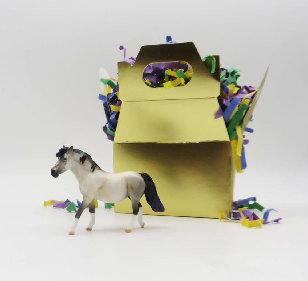 Mardi Gras 2023 Grab Bag - Decorator Chips!!! 😍 One Per Person Please