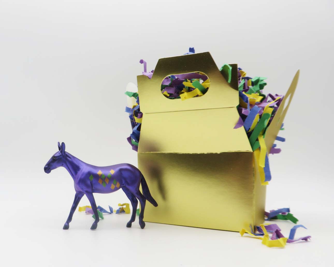 Mardi Gras 2023 Grab Bag - Decorator Chips!!! 😍 One Per Person Please