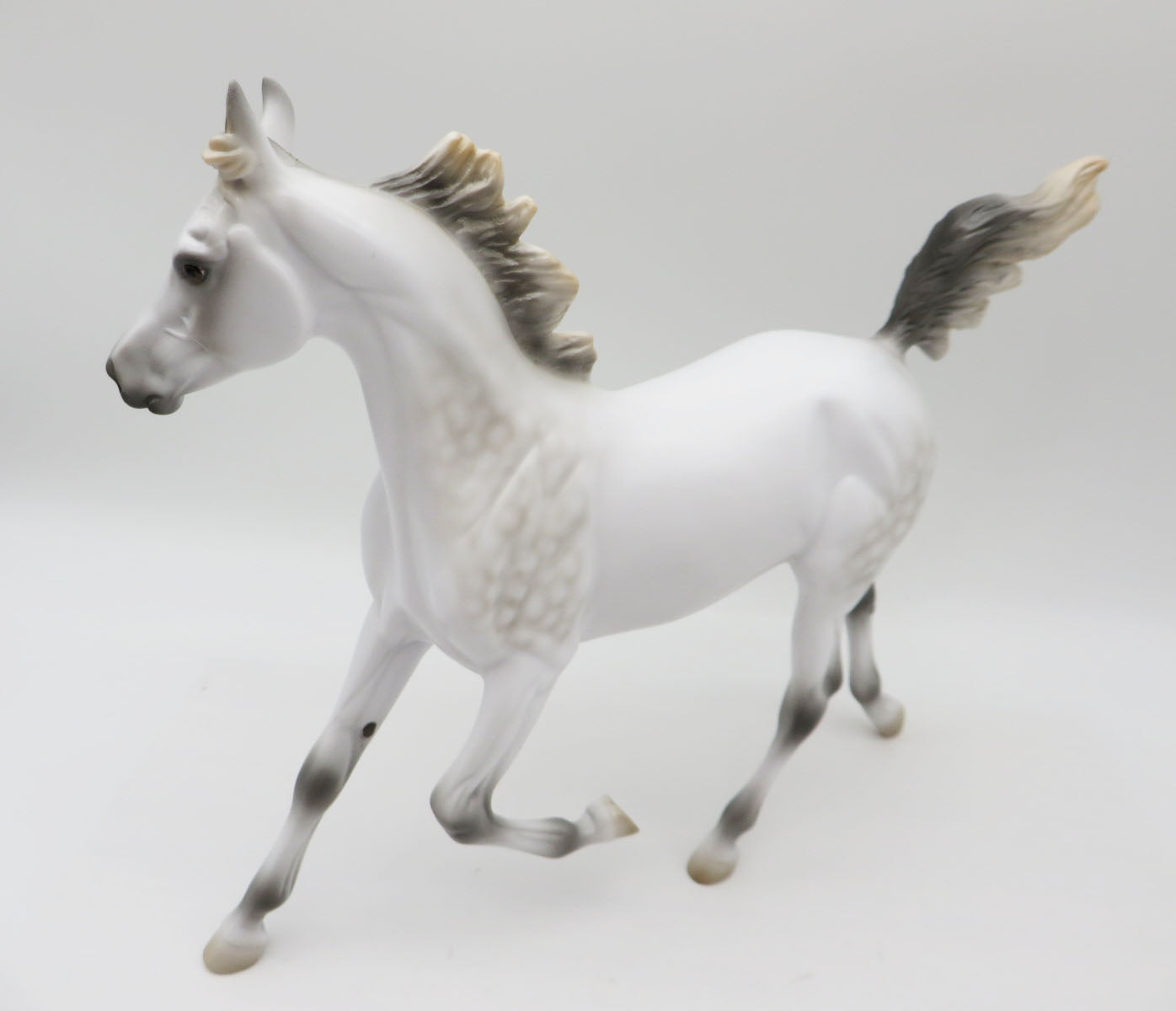 Merry Cat-mas - OOAK - Decorator Grey Yearling by Jess Hamill - CT22