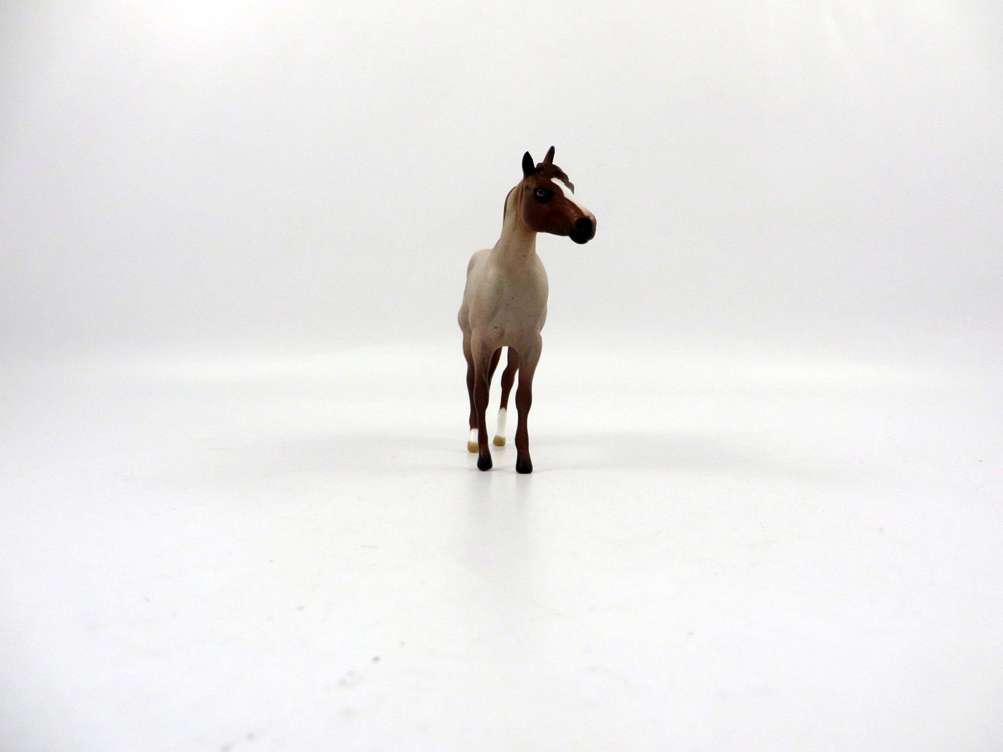 DOC STAR-LE-5RANCH HORSE RED ROAN STOCK CHIP