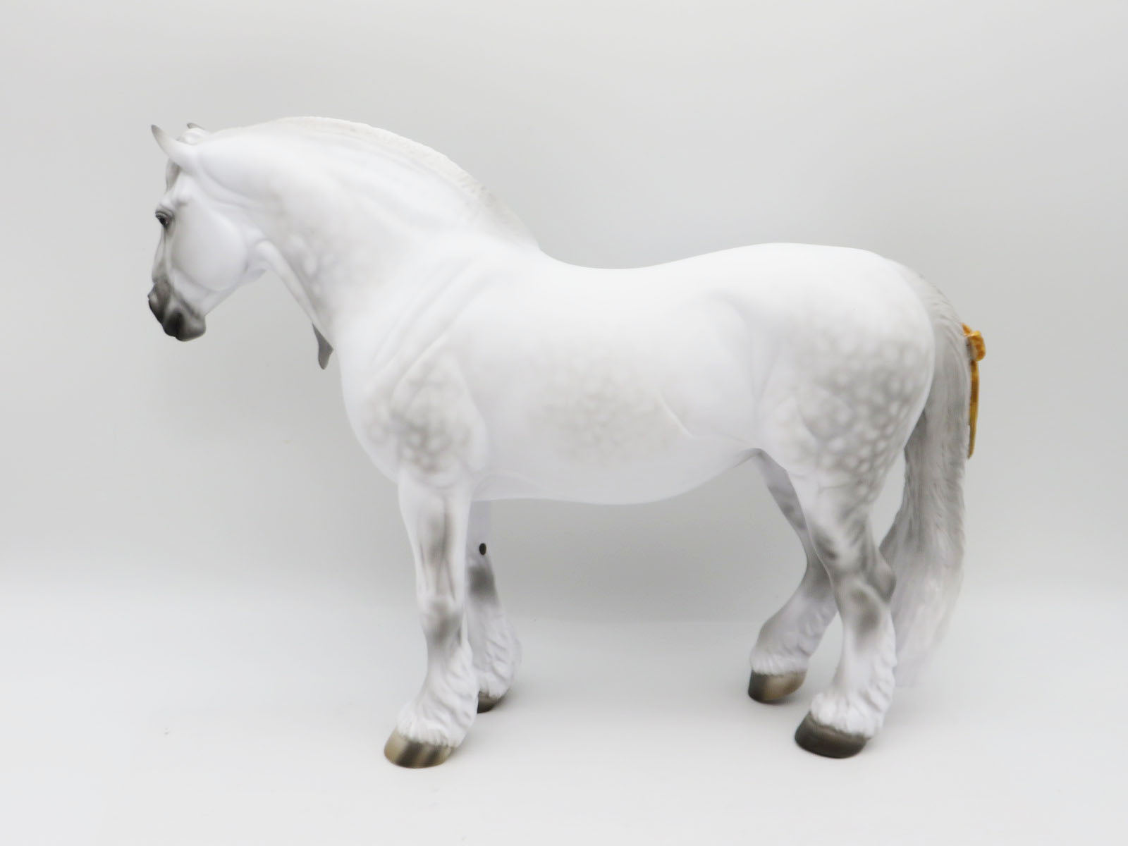 Mistletoe Kisses - LE 30 - Glossy Dapple Light Grey Heavy Draft/Bunny By Jess Hamill - Christmas Tails 2022 - CT22