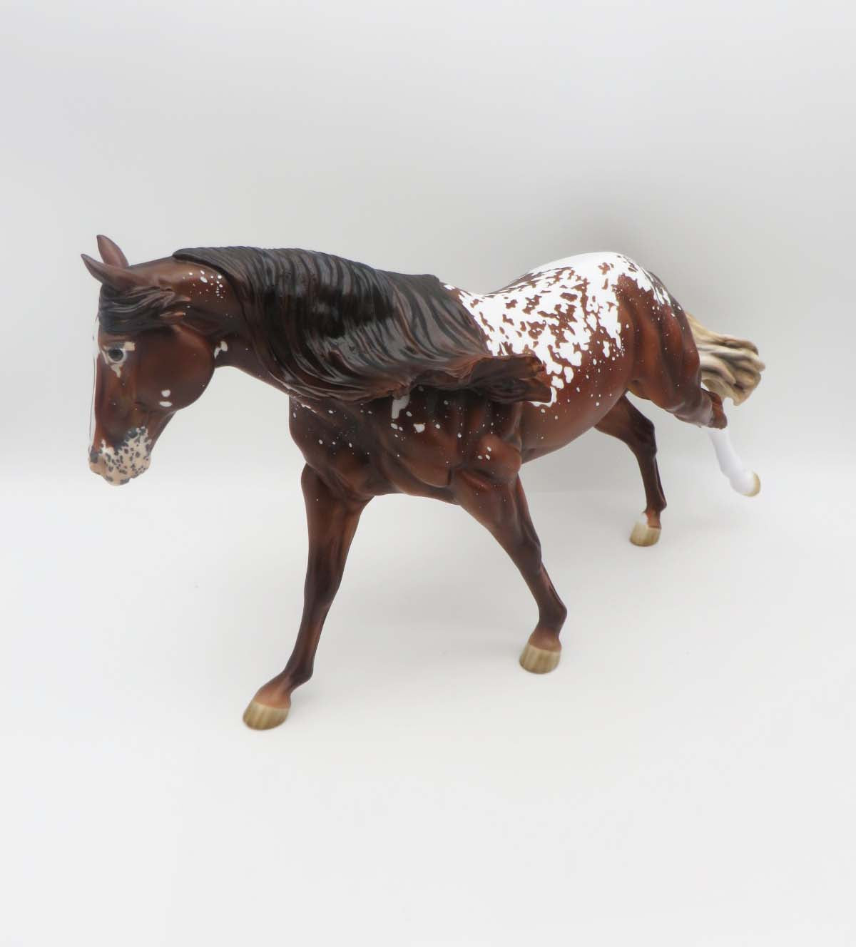 Monster Magnet- LE-10 Celebrity Visiting Horse SHCF 23 Snowflake Appaloosa Running Stock- SHCF23