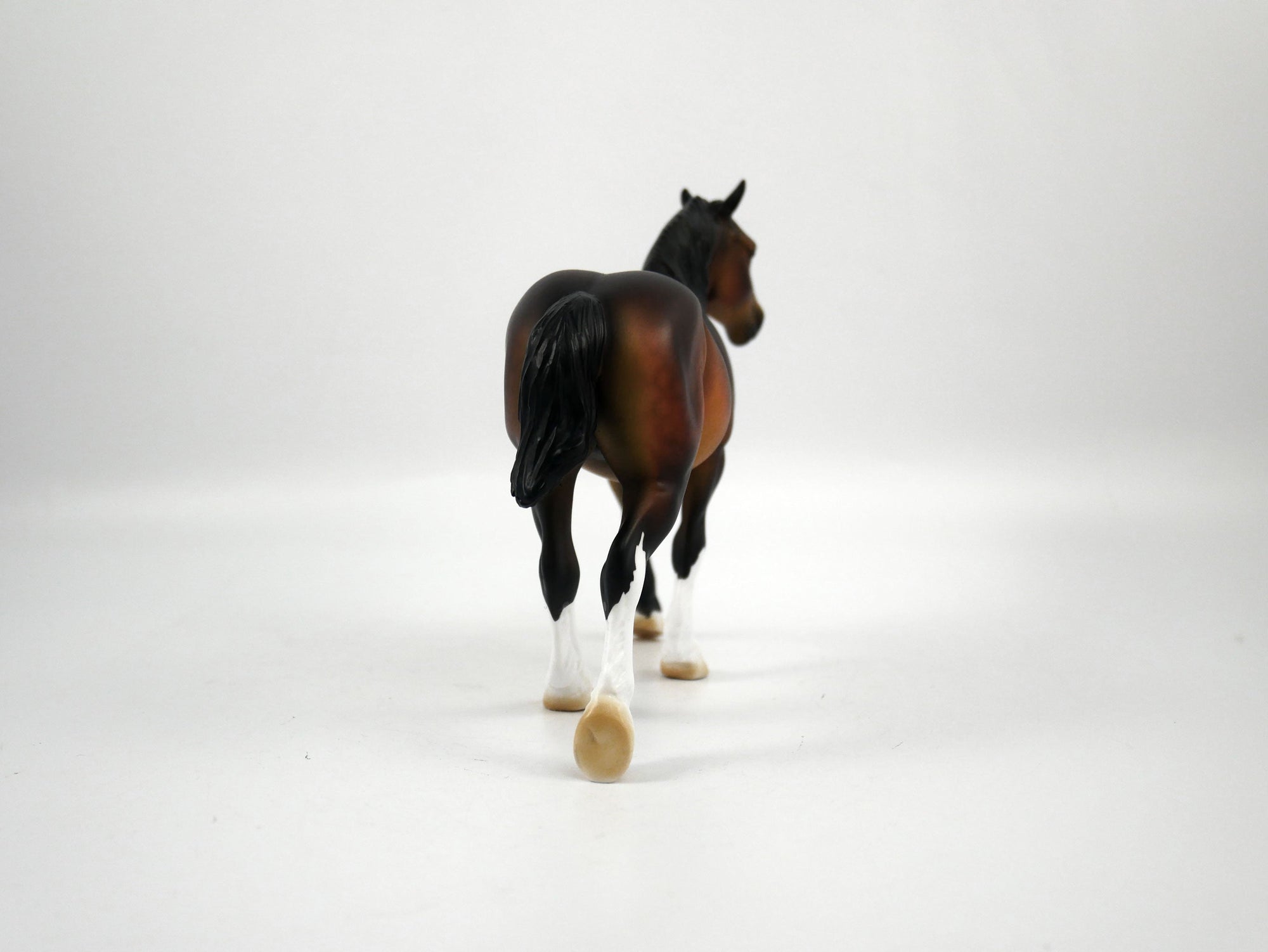 Montana-LE-8 Dapple Bay Trotting Draft Pebbles SB21