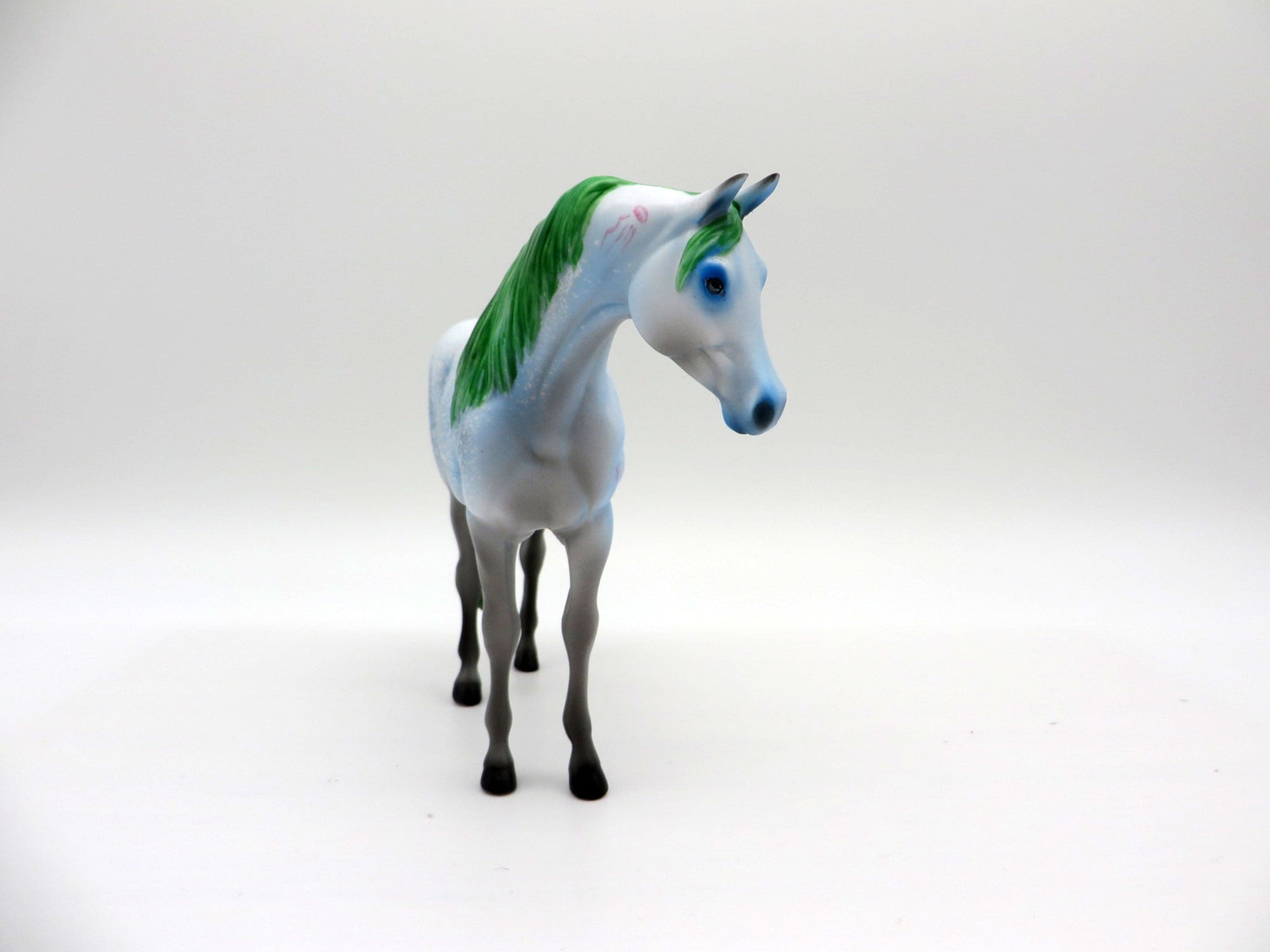 Moon Jelly-OOAK Pebbles Arabian Decorator Painted by Ellen Robbins 7/16/21