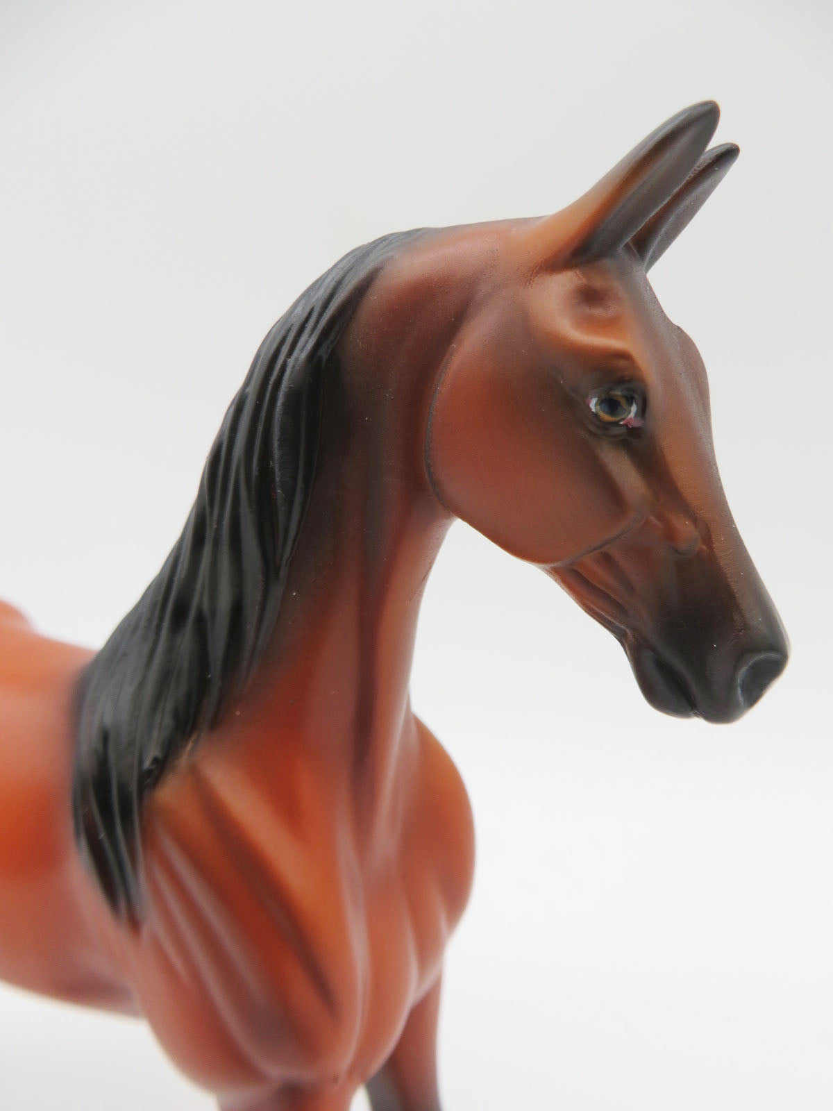 Mulled Wine - OOAK - Chestnut Pebble Saddlebred By Angela Marleau - Christmas Tails 2022 - CT22