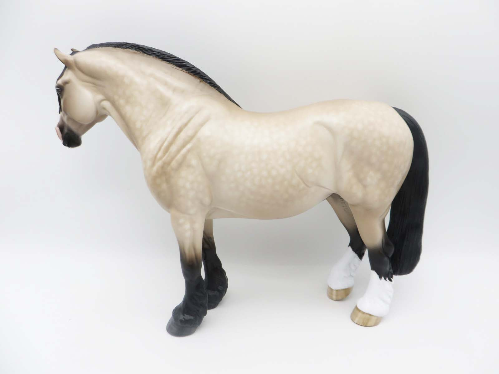 Nariko - OOAK - Pale Buckskin Heavy Draft By Sheryl Leisure SHCF23 Best Offer