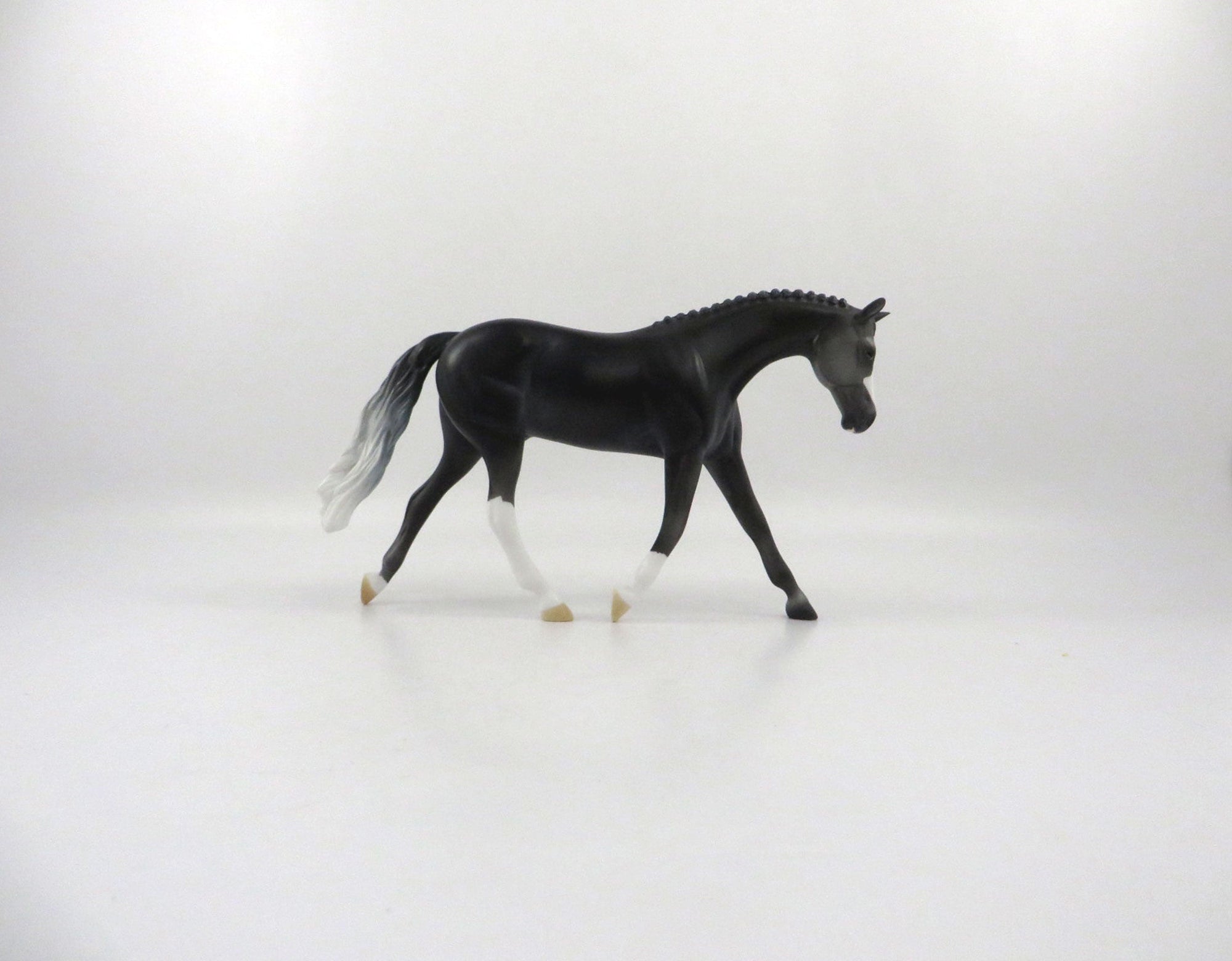 New Grange-OOAK Black Pebbles Warmblood 2/25/21
