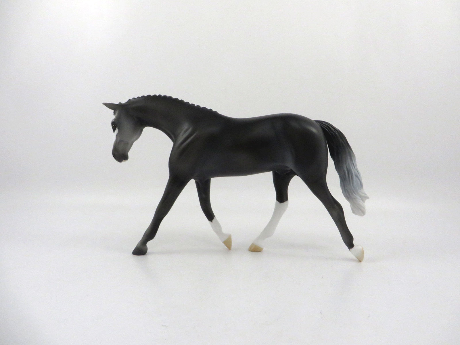 New Grange-OOAK Black Pebbles Warmblood 2/25/21