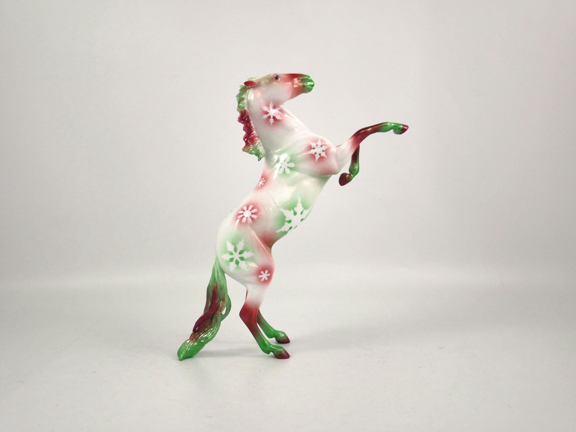 NOUGAT-OOAK SNOWFLAKE DECORATOR REARING PEBBLES BY ELLEN ROBBINS 12/22/20