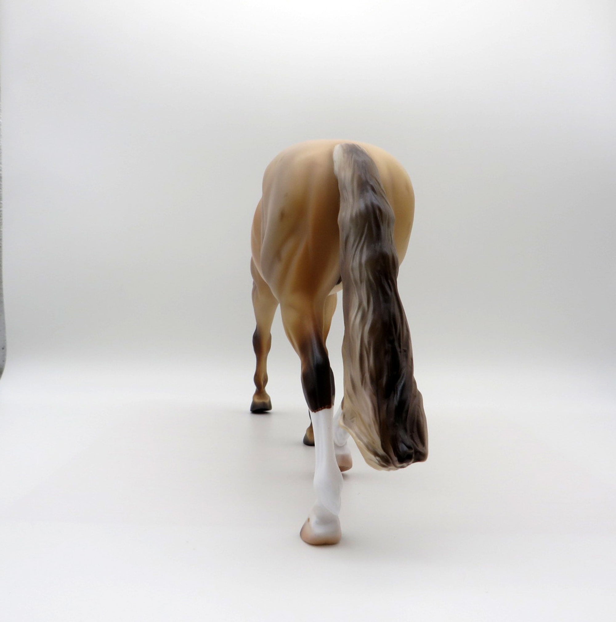 OB-OOAK Palomino Roan Irish Draft Painted By Caroline Boydston