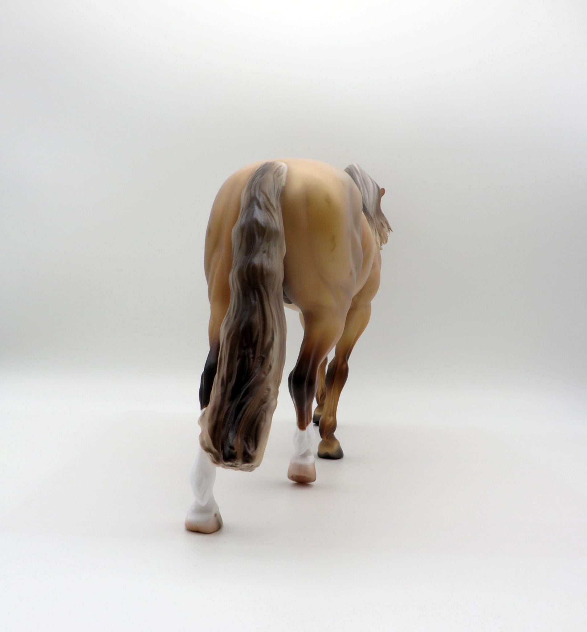 OB-OOAK Palomino Roan Irish Draft Painted By Caroline Boydston