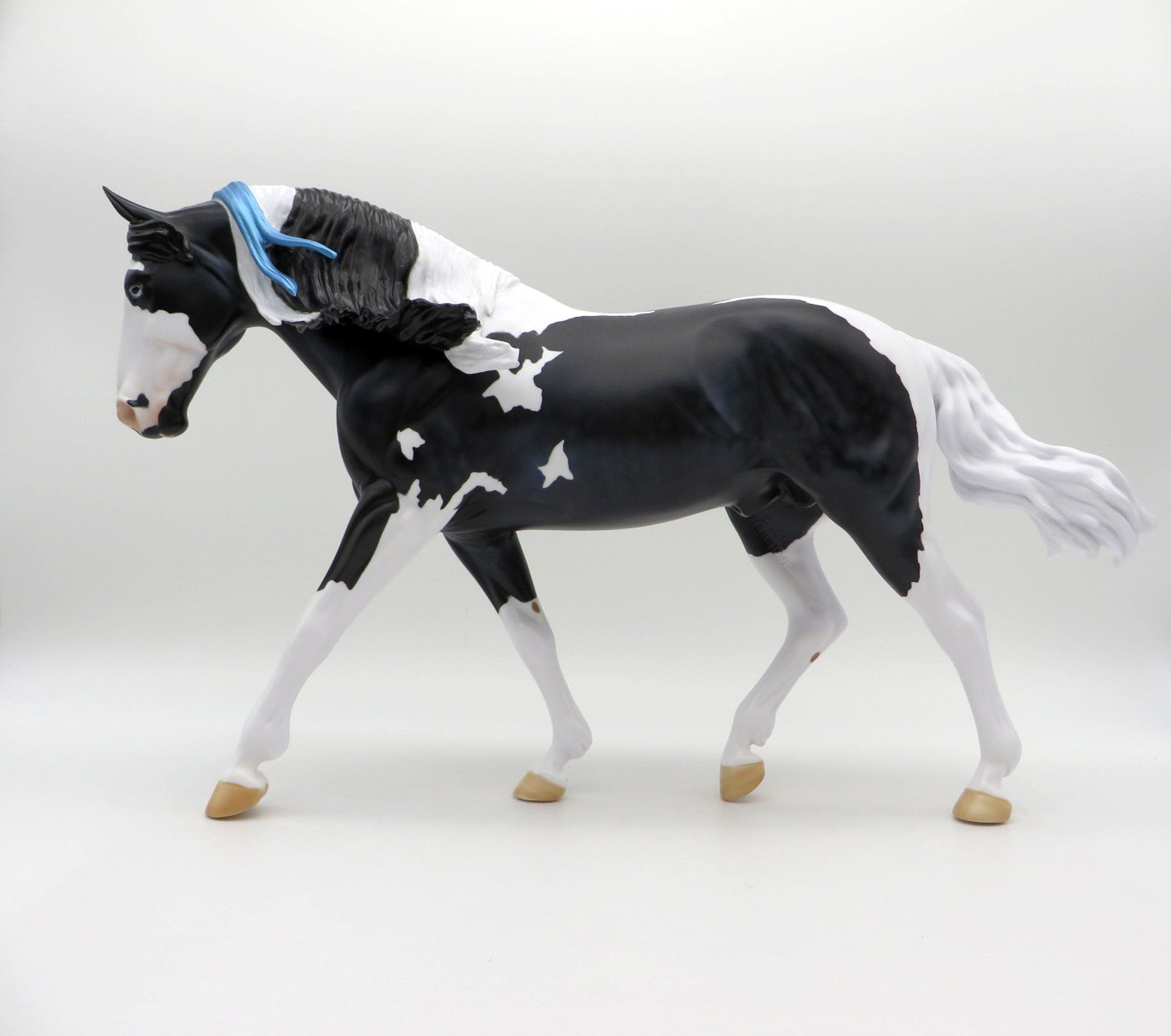 Big Blue LE-20 NO ETCHING Black and White Pinto Irish Draft Painted by Julie Keim EQ 2021
