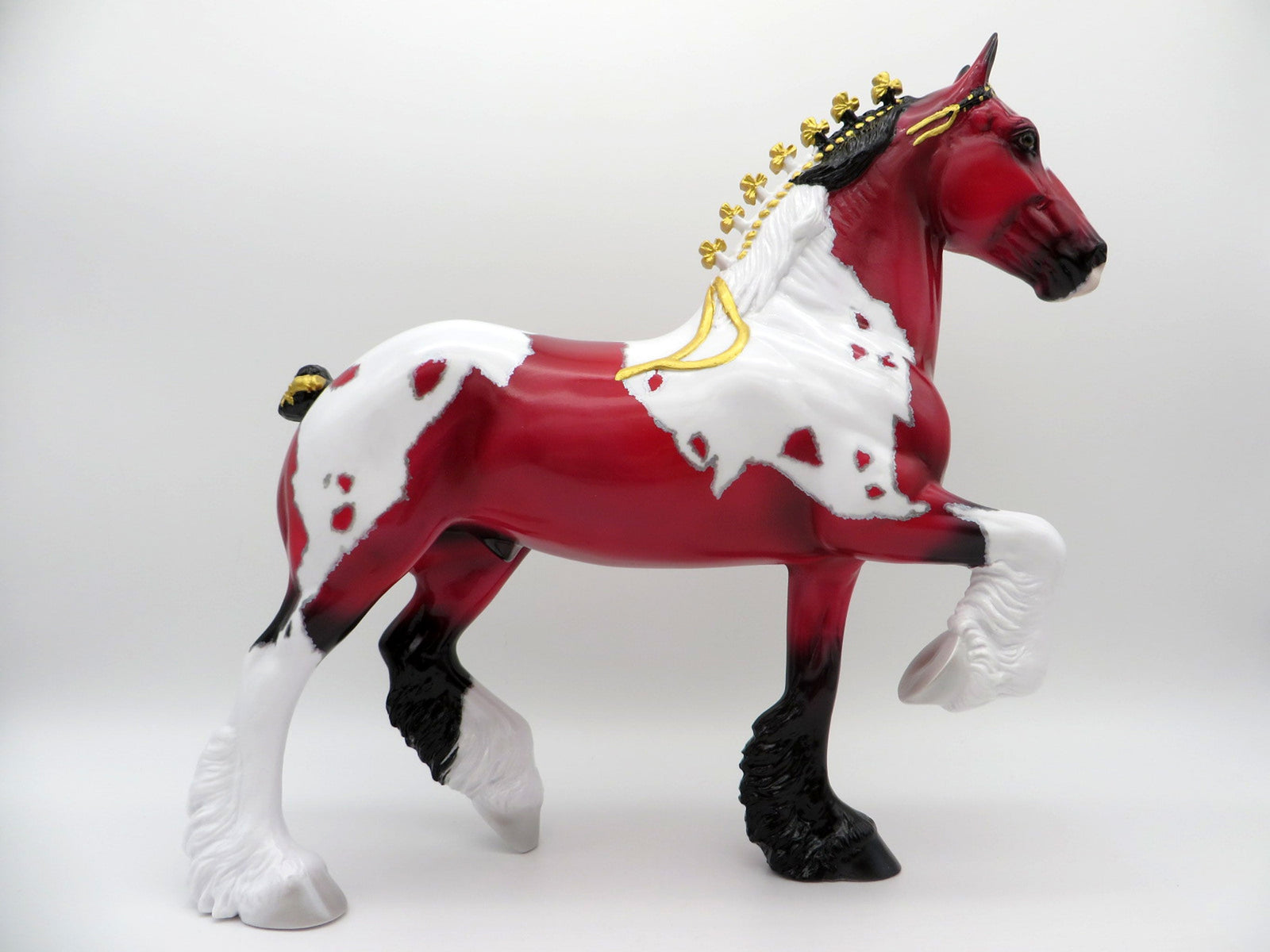 Obomuv-OOAK Precious Stone Ruby Paint Trotting Drafter Painted By Ellen Robbins EQ 2021