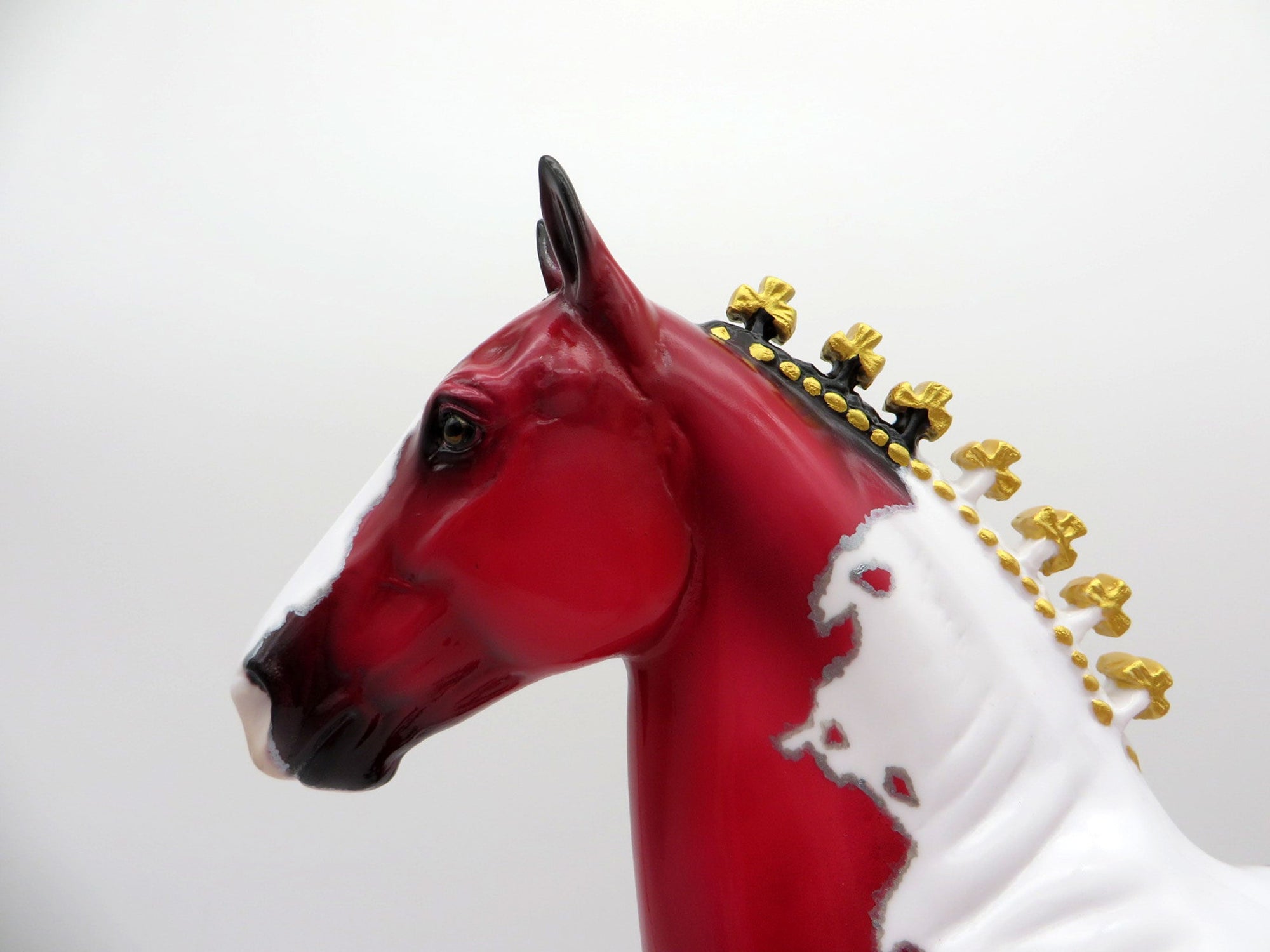 Obomuv-OOAK Precious Stone Ruby Paint Trotting Drafter Painted By Ellen Robbins EQ 2021