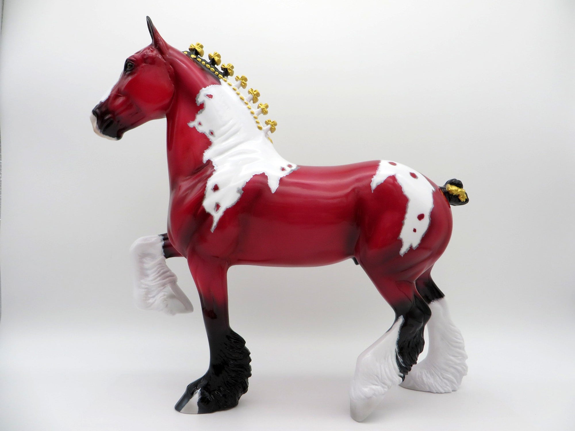 Obomuv-OOAK Precious Stone Ruby Paint Trotting Drafter Painted By Ellen Robbins EQ 2021