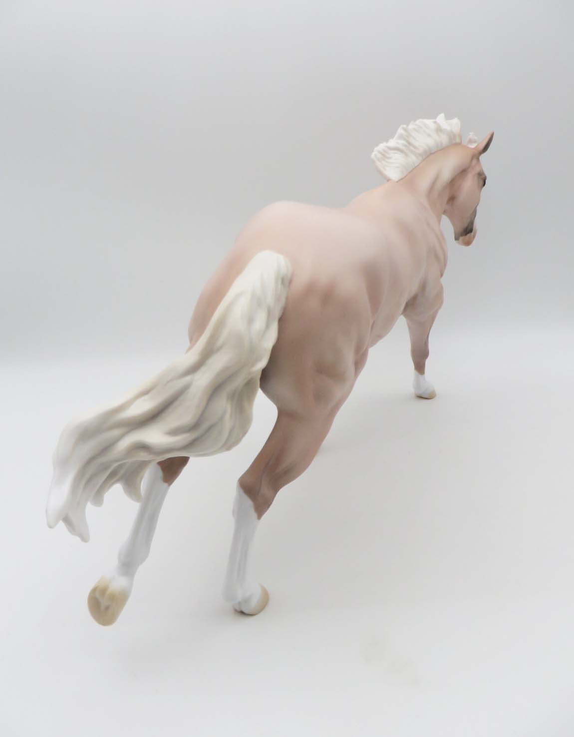 Ocarina  OOAK  Decorator Running Stock Horse by Jess Hamill SHCF23