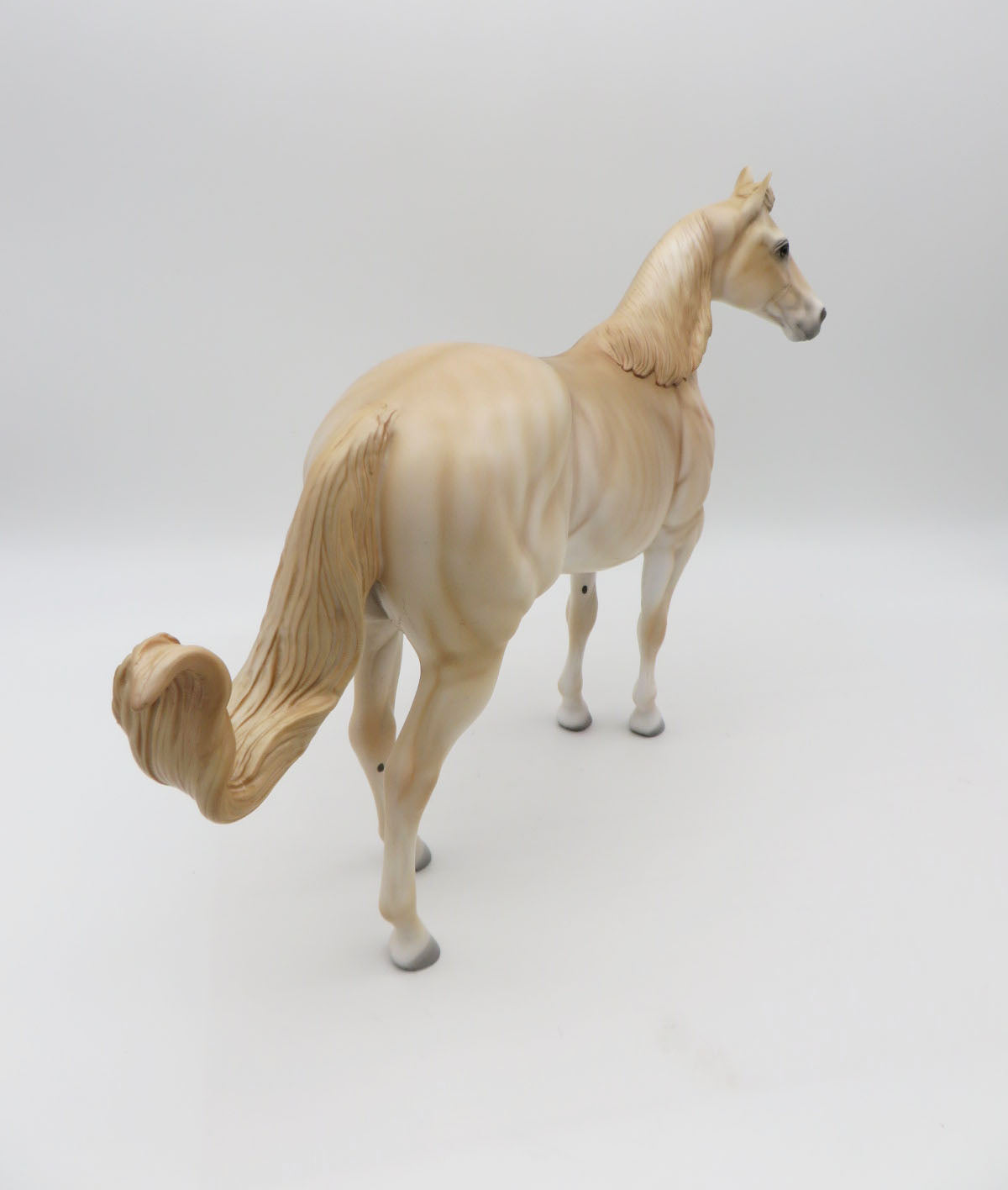 Oliver-LE-3 Red Dun Brindle ISH P&amp;C 23