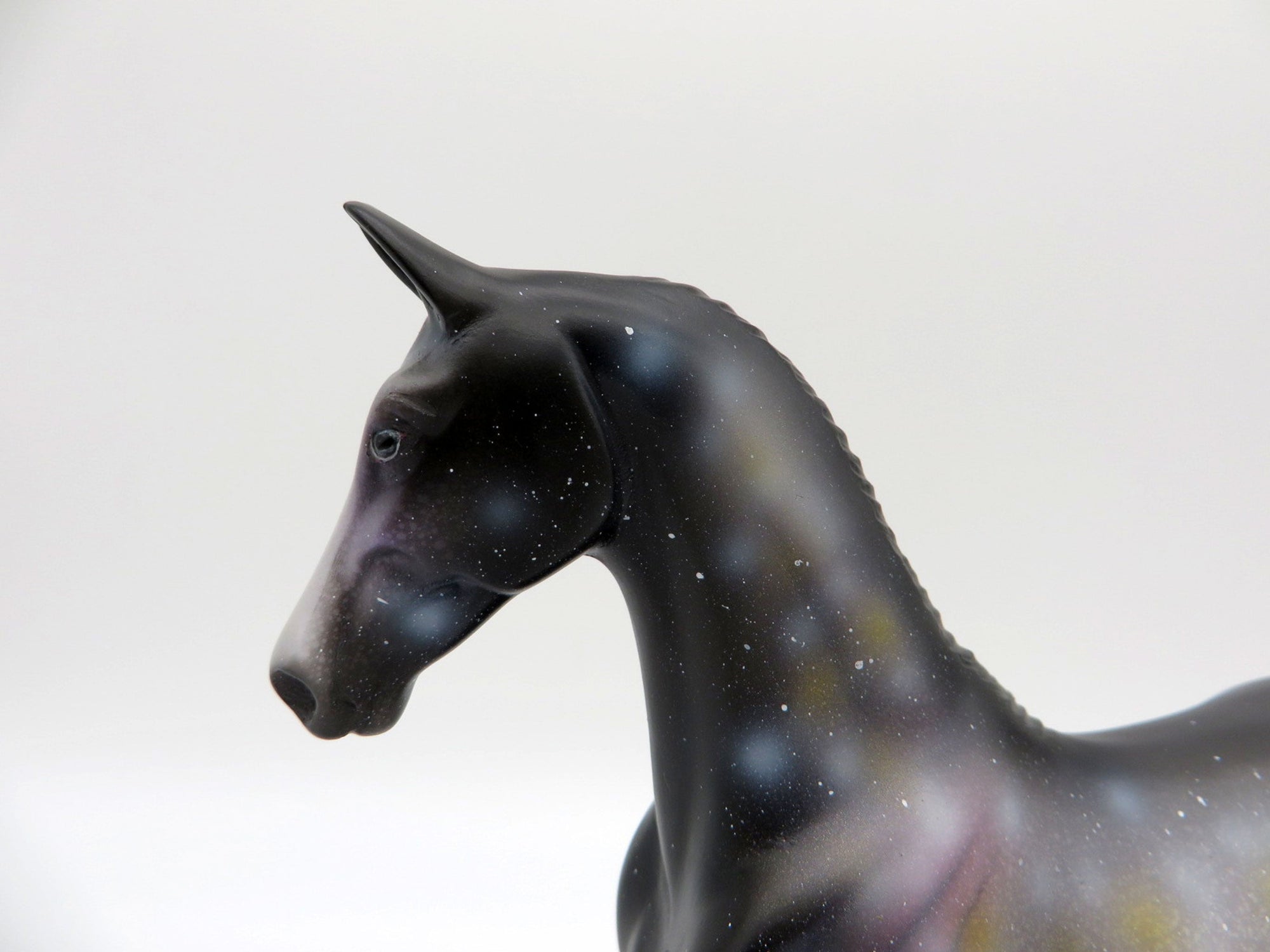 Orbit-LE-5 Standardbred Pebbles Deco Painted by Ellen Robbins 7/30/21