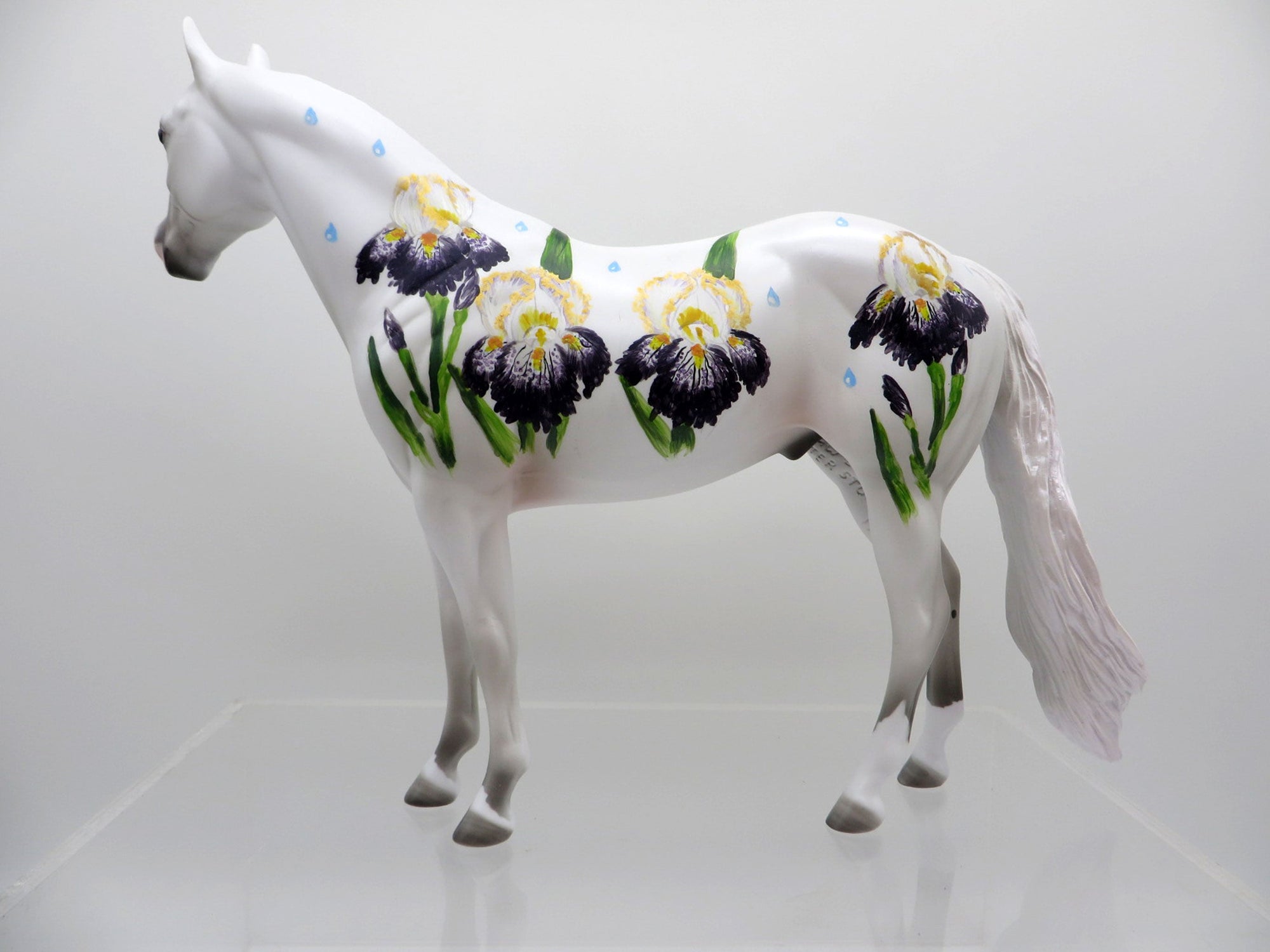 OUI Madame-OOAK Deco ISH By Dawn Quick SHCF 2021