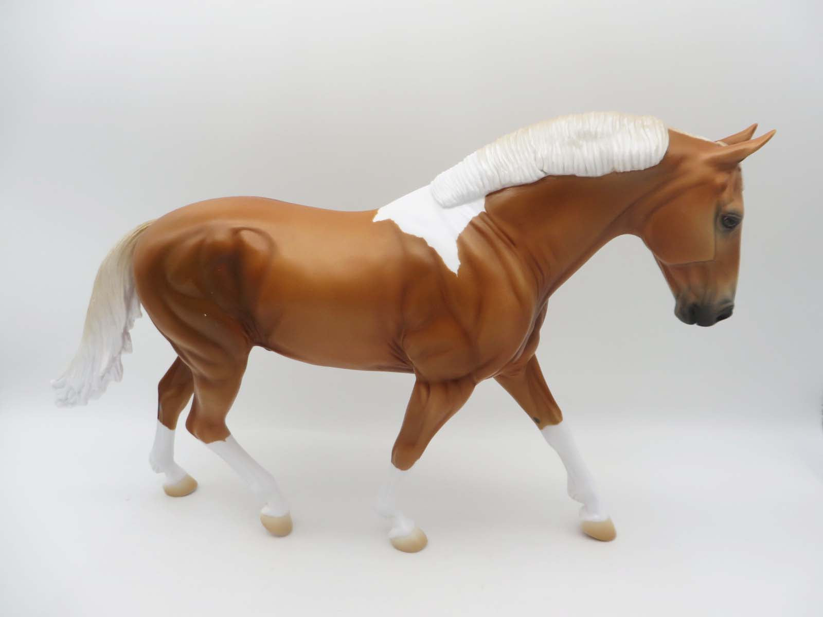 Over the Horizon-OOAK Palomino Irish Drafter By Ashley SHCF23