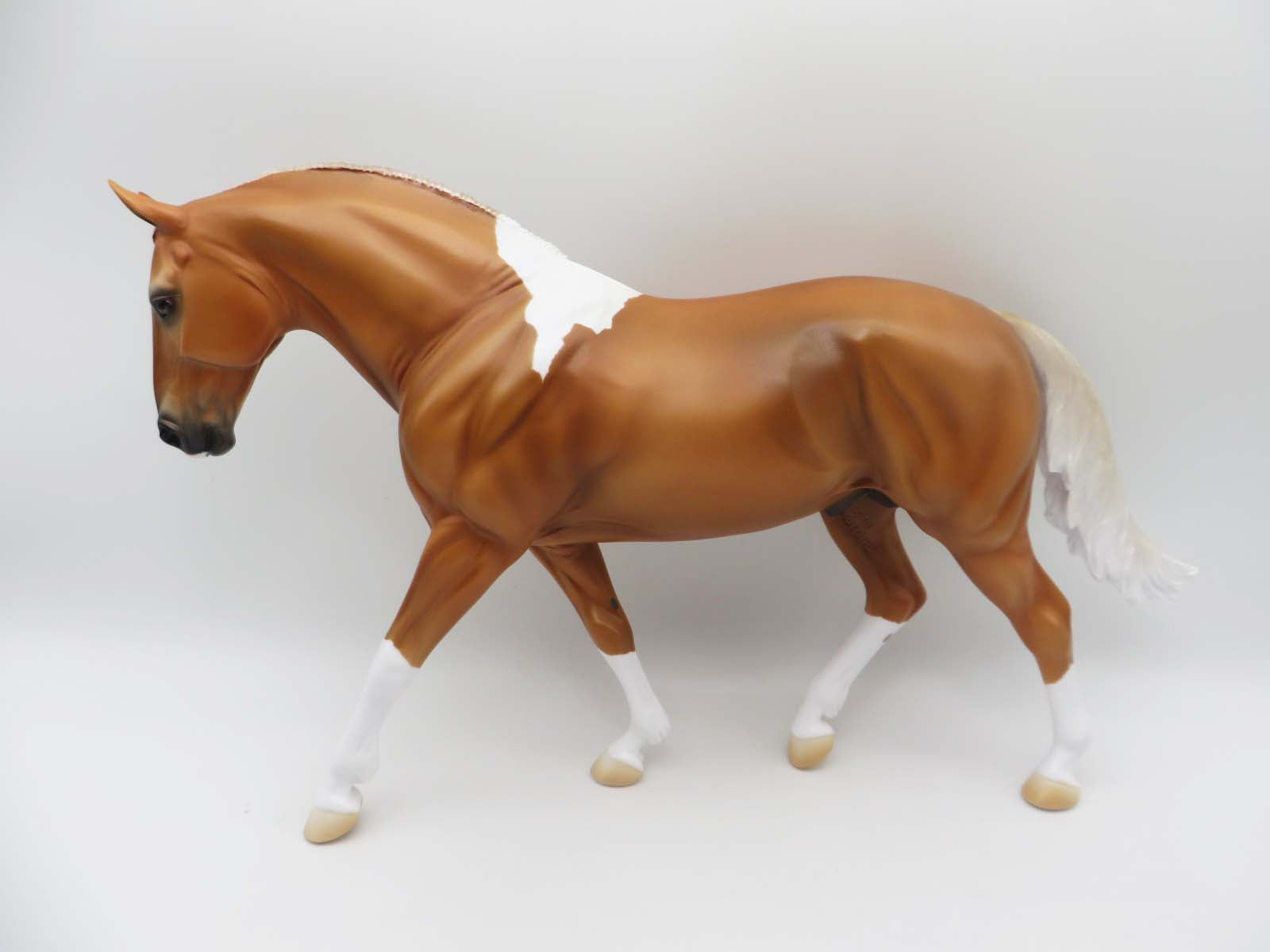 Over the Horizon-OOAK Palomino Irish Drafter By Ashley SHCF23
