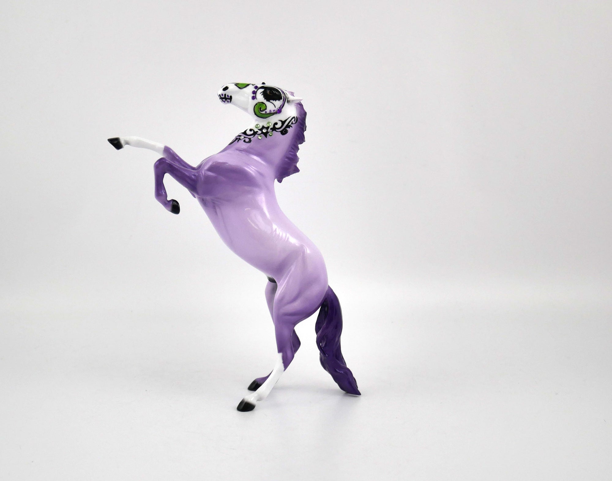 Peni-OOAK Rearing Pebbles Sugar Skull MM 2020