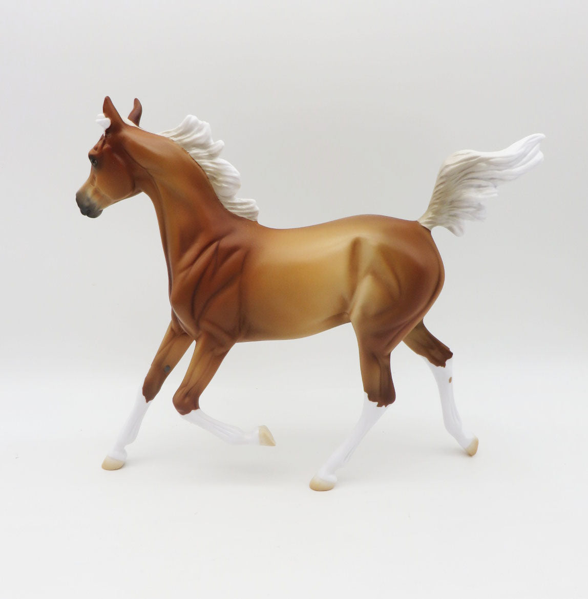 Peter Pan - November Classic Literature Series - LE 15 - Chestnut Yearling By Jess Hamill CL22