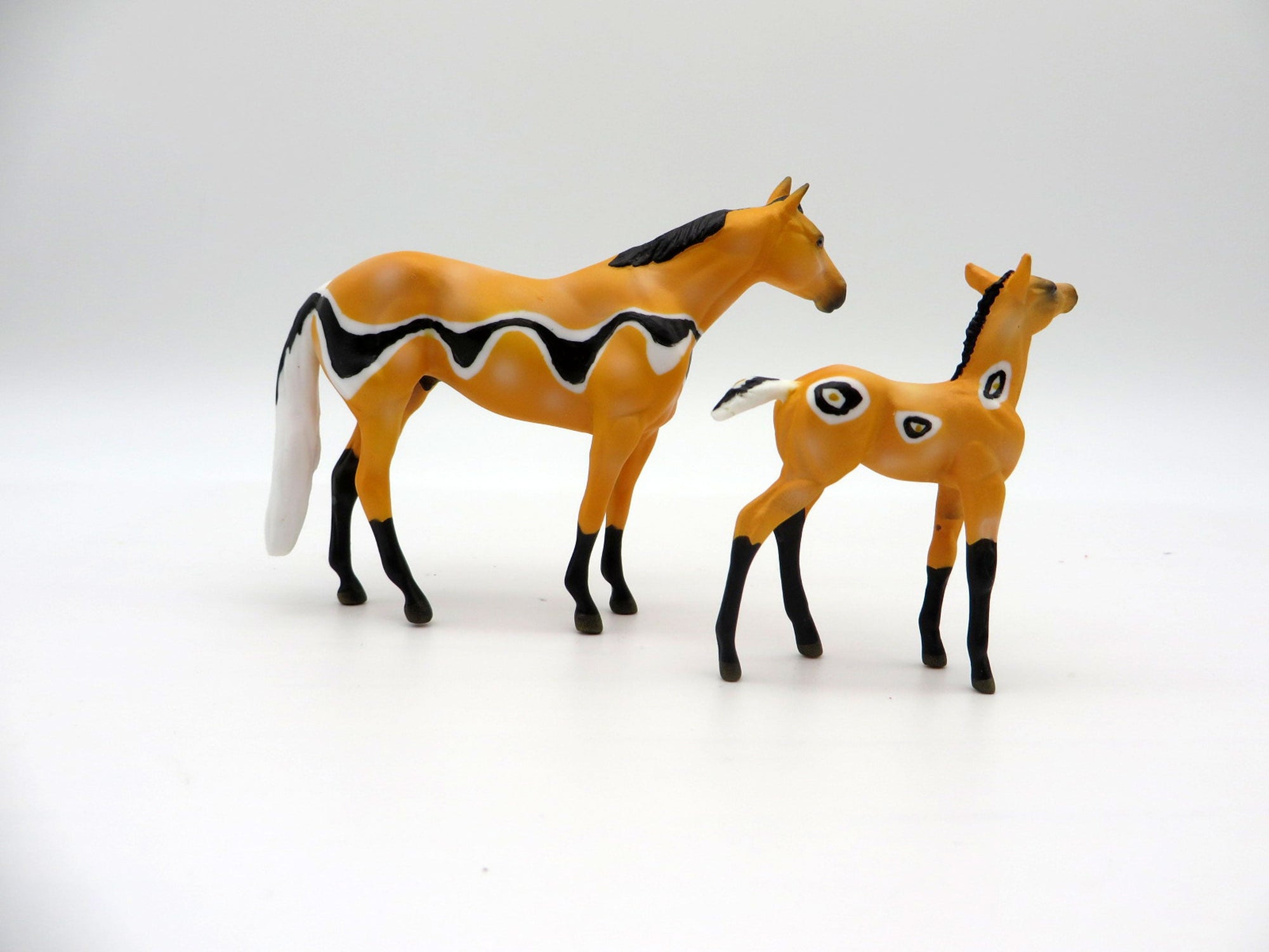 Phyllidia and Ocellata OOAK Shark Week Sea Slug Stock Horse and Foal Chip Painted By Ellen Robbins 7/16/21