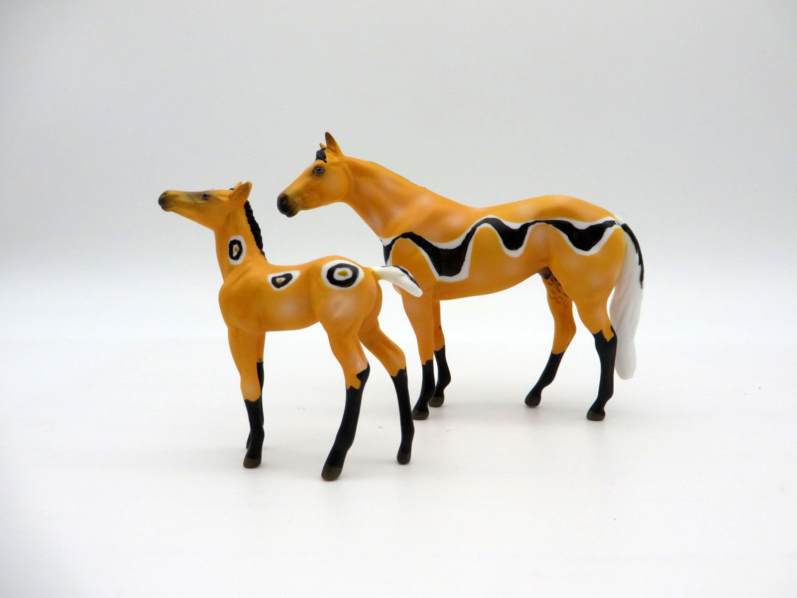 Phyllidia and Ocellata OOAK Shark Week Sea Slug Stock Horse and Foal Chip Painted By Ellen Robbins 7/16/21