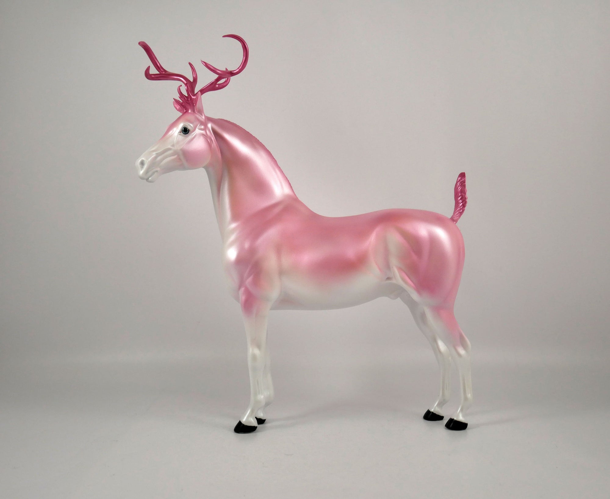 Staffan, Alrik and Thea Deco Deer Set 12/20/20 By Jas Fanning