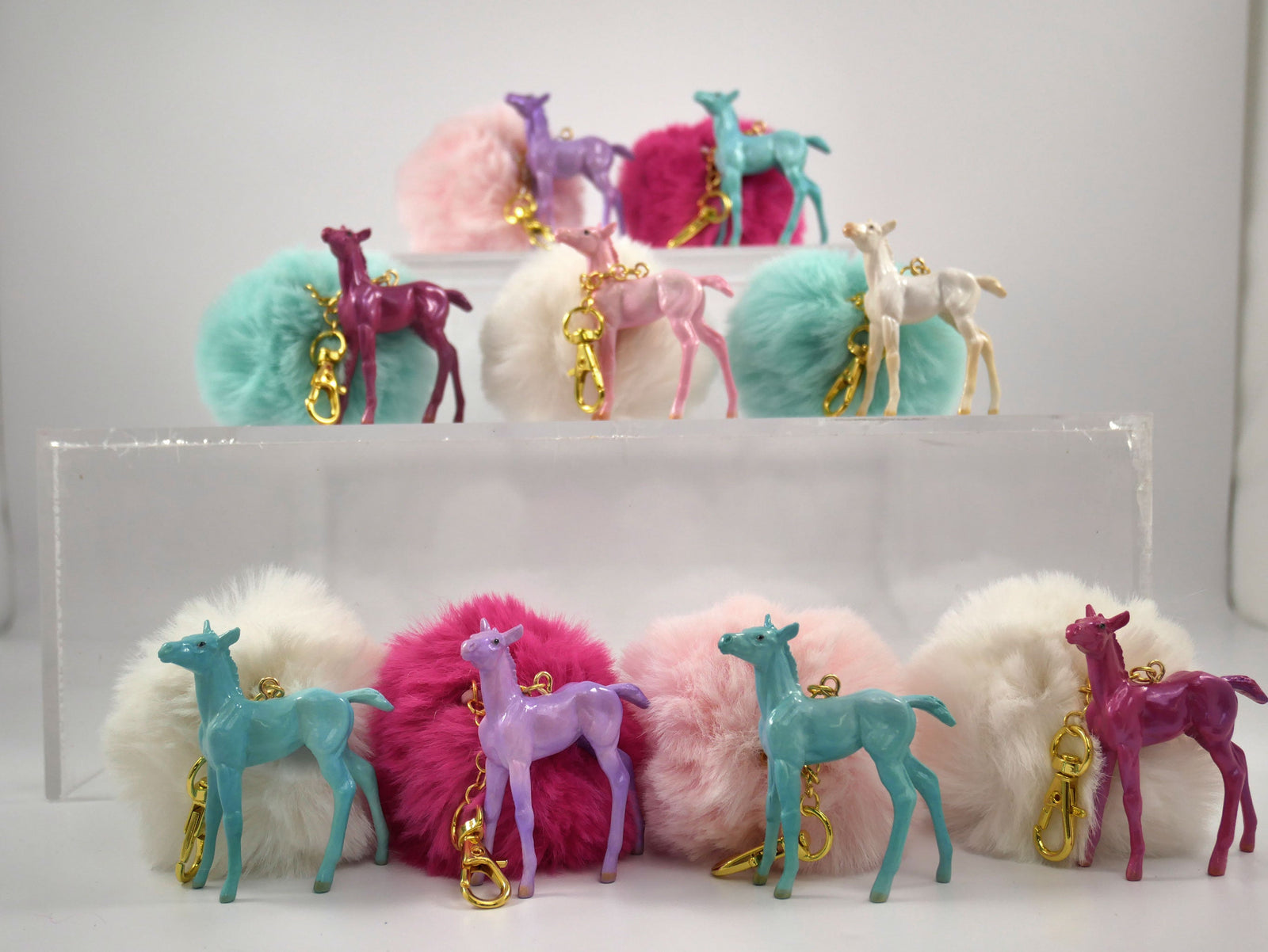 What is inside the Box> Chip Pom Poms 12/20