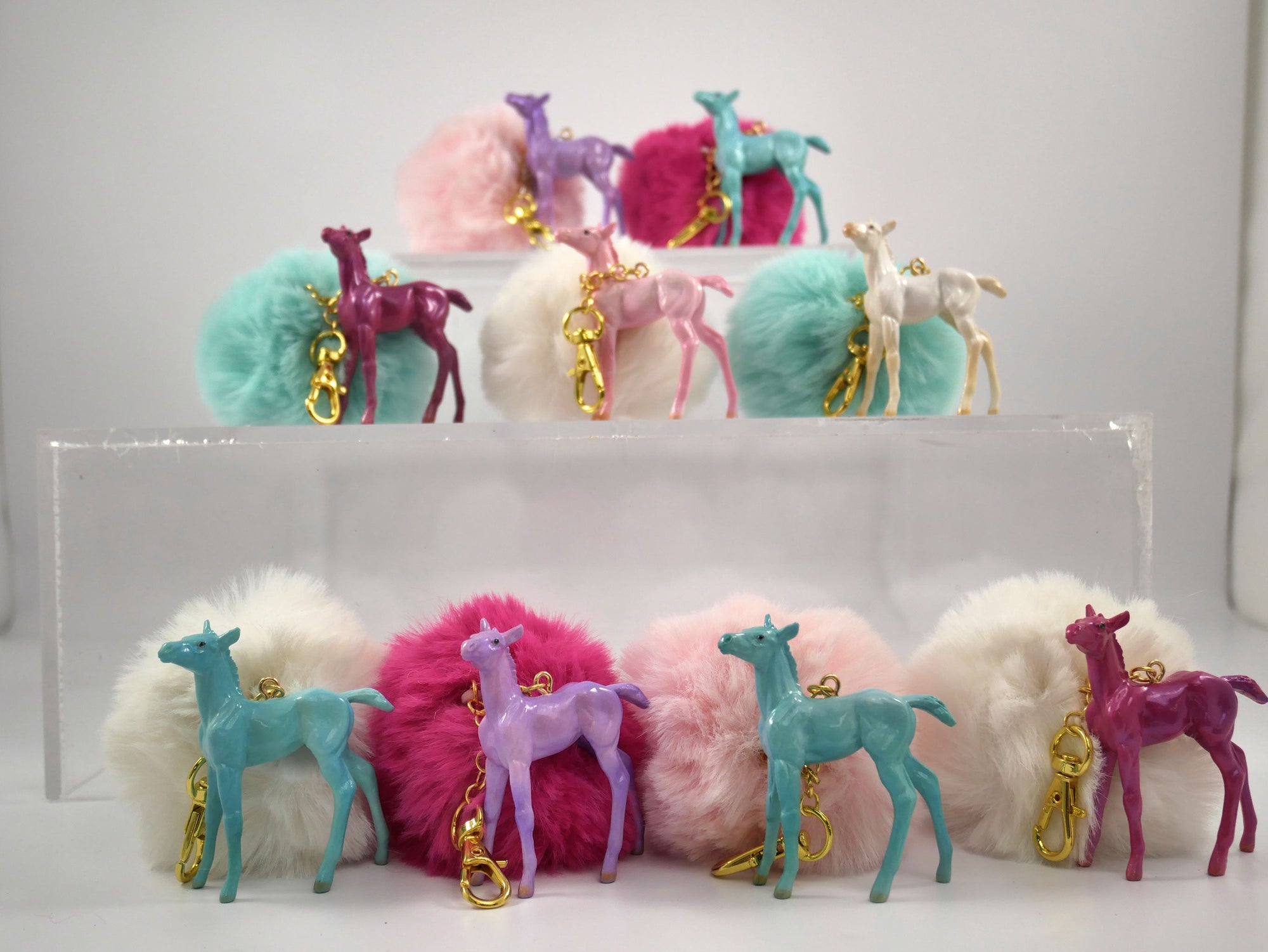 What is inside the Box> Chip Pom Poms 12/20