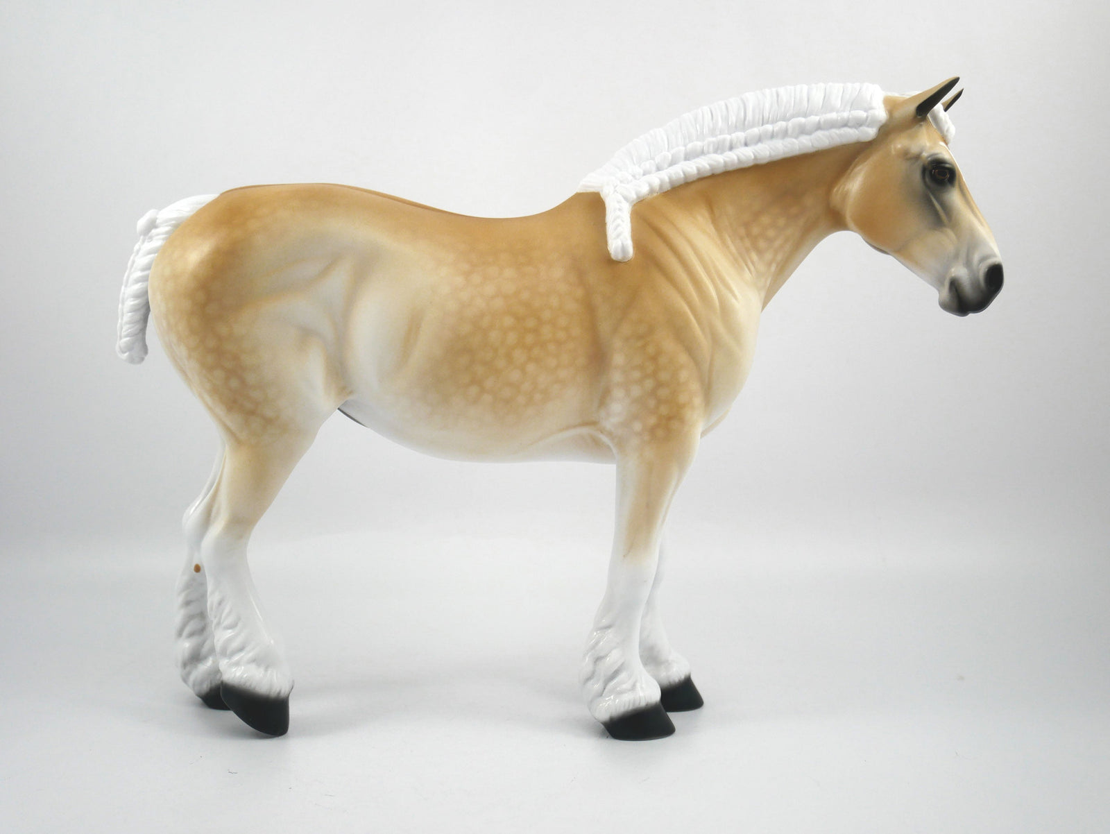 Powder Puff-OOAK Heavy Draft Mare Painted by Audrey Dixon SB21