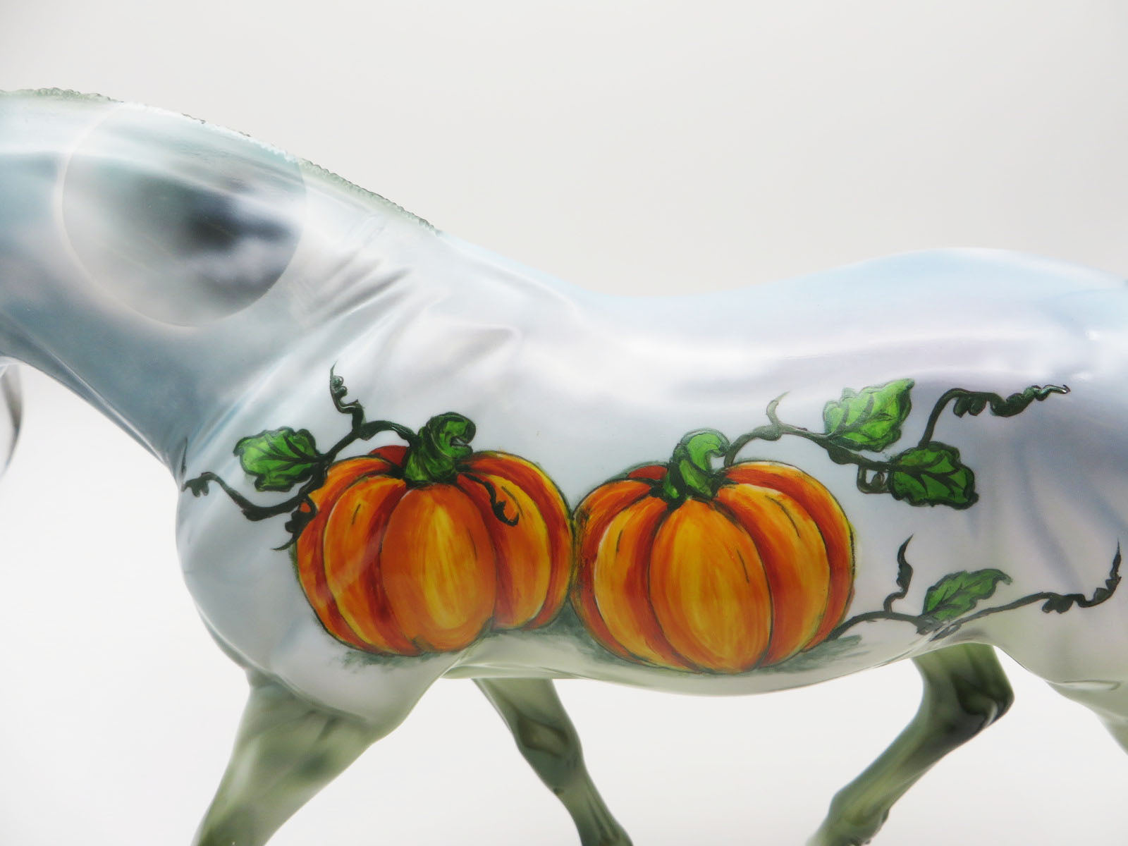 PUMPKIN PATCH - OOAK -  HALLOWEEN/FALL DECORATOR - IRISH DRAFTER PAINTED BY DAWN QUICK - BEST OFFERS 10/14/22