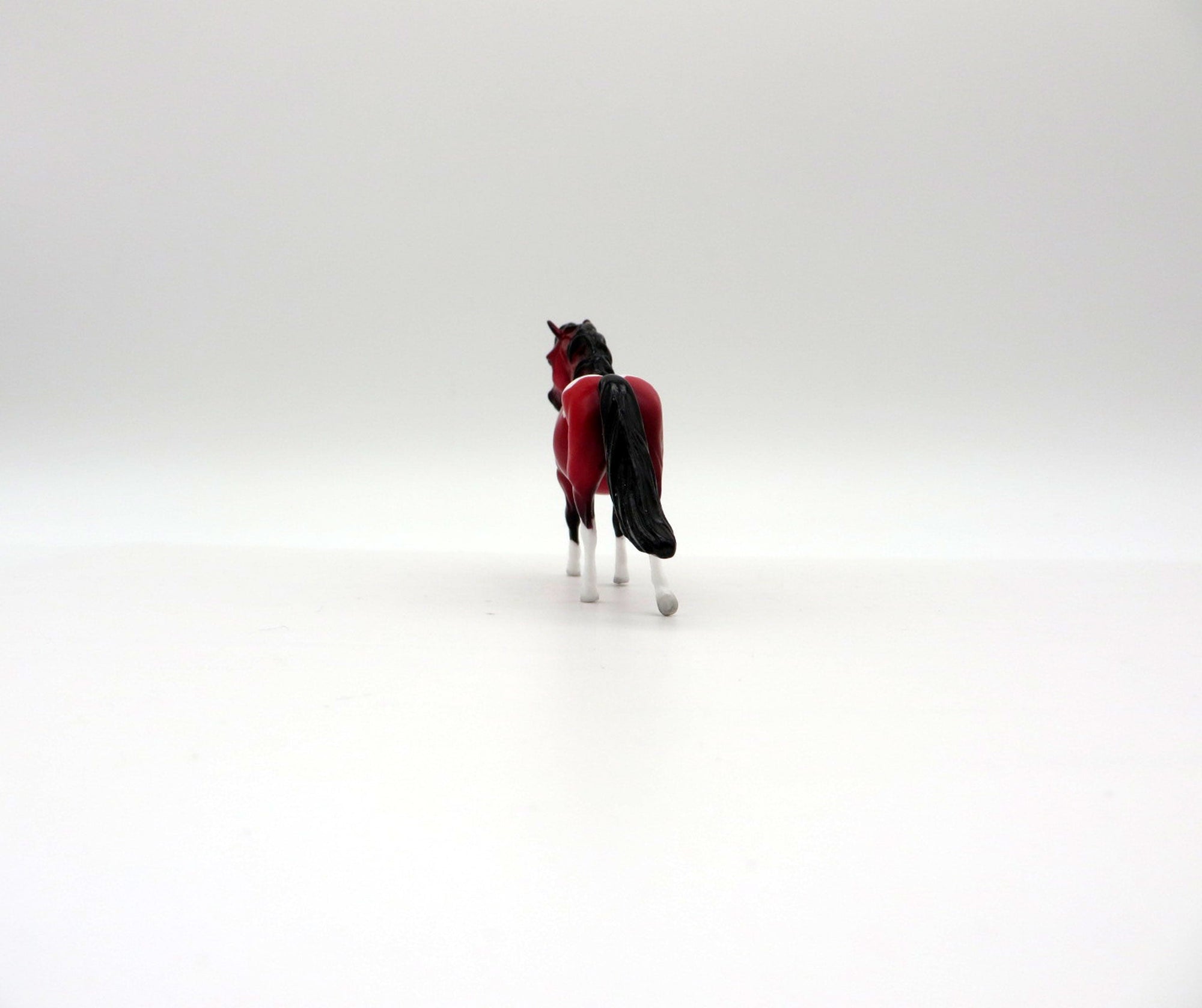 Punainen-OOAK Pony Chip Precious Stone Painted By Ellen Robbins EQ 2021