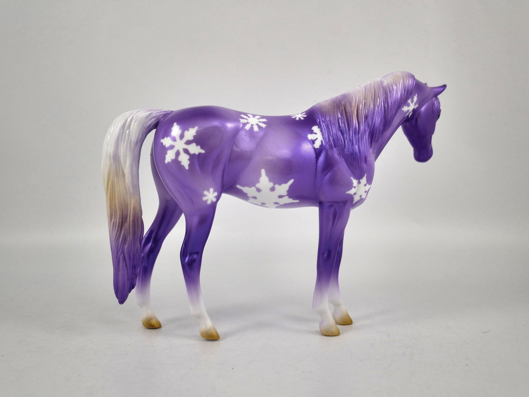 PURPLE FROST-OOAK SNOWFLAKE DECORATOR  PEBBLES ARABIAN BY ELLEN ROBBINS 12/22/20