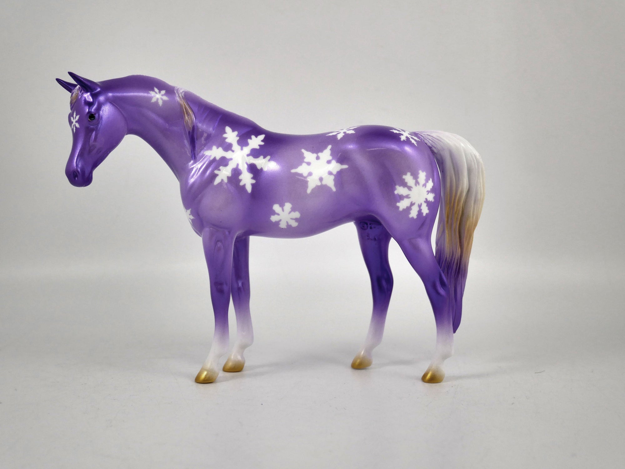 PURPLE FROST-OOAK SNOWFLAKE DECORATOR  PEBBLES ARABIAN BY ELLEN ROBBINS 12/22/20