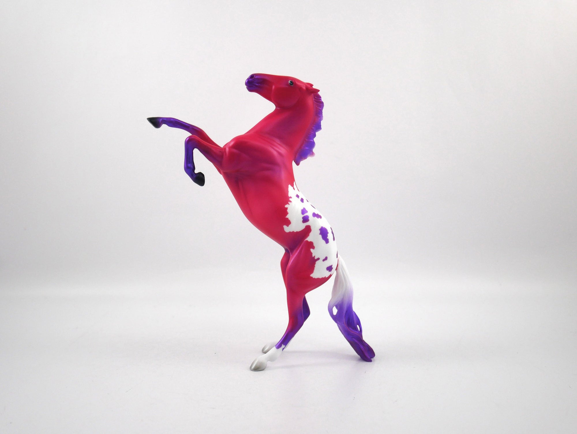 Put a Ring On it-OOAK Deco Rearing Pebbles SB21