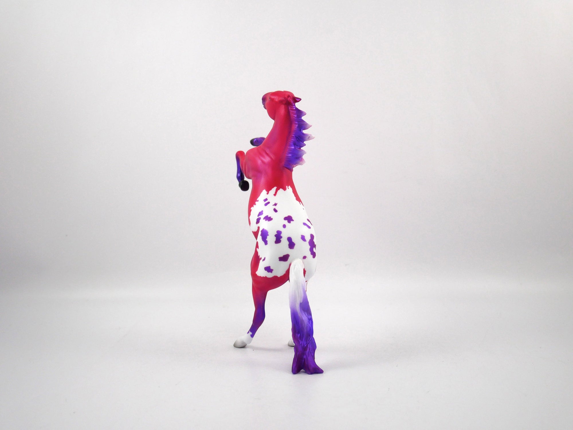 Put a Ring On it-OOAK Deco Rearing Pebbles SB21