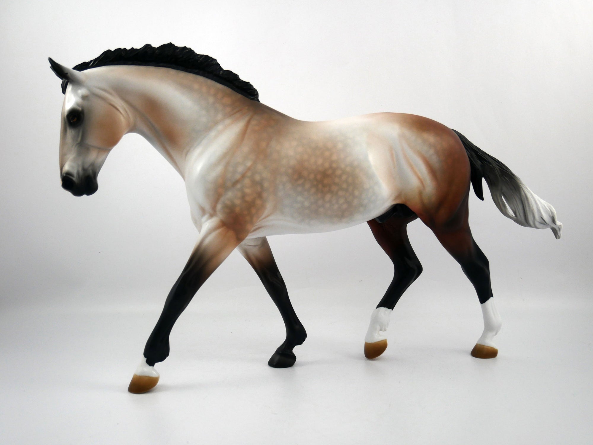 QUARTERBACK DANCE-OOAKBAY GOING GREY IRISH DRAFT SB 21