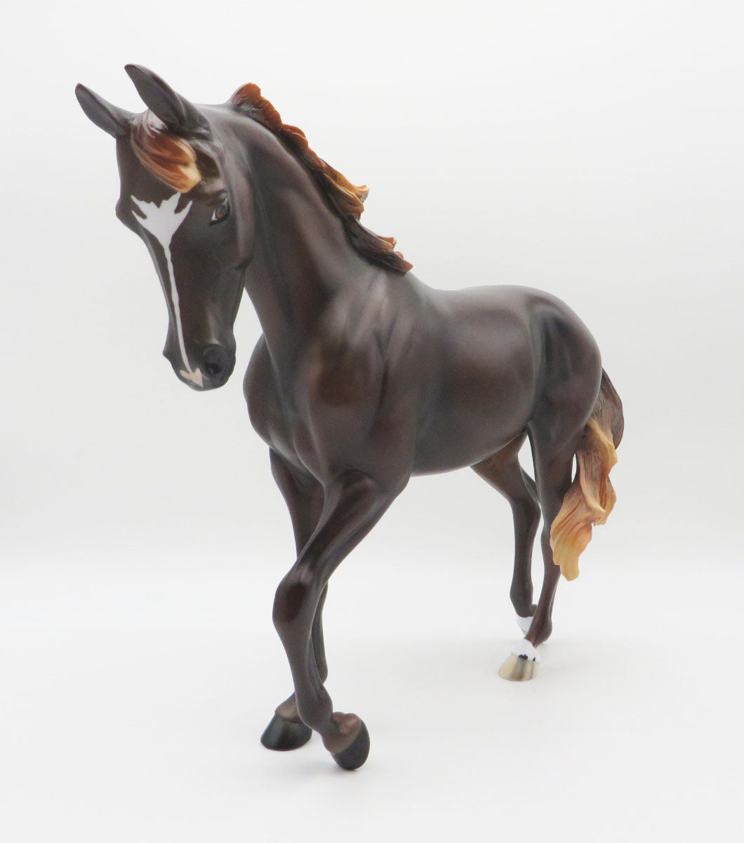 Robin Hood - LE 30 - Dappled Chestnut Thoroughbred - Classic Literature Series LIMITED TO ONE PER PERSON !!
