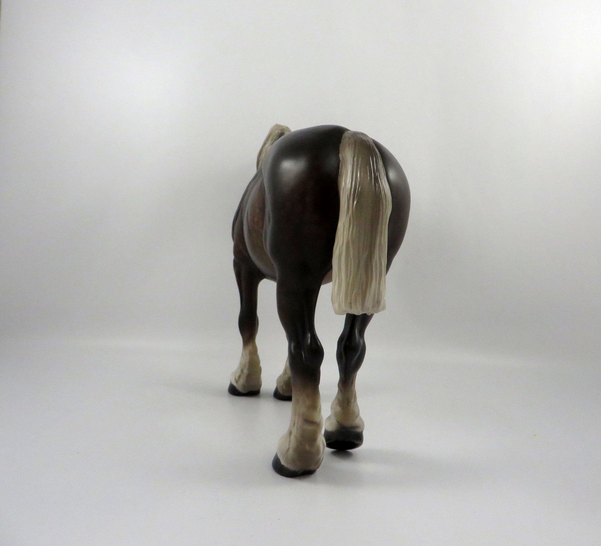 Radiance-OOAK Liver Chestnut Heavy Draft Mare Painted by Sheryl Leisure 3/5/21