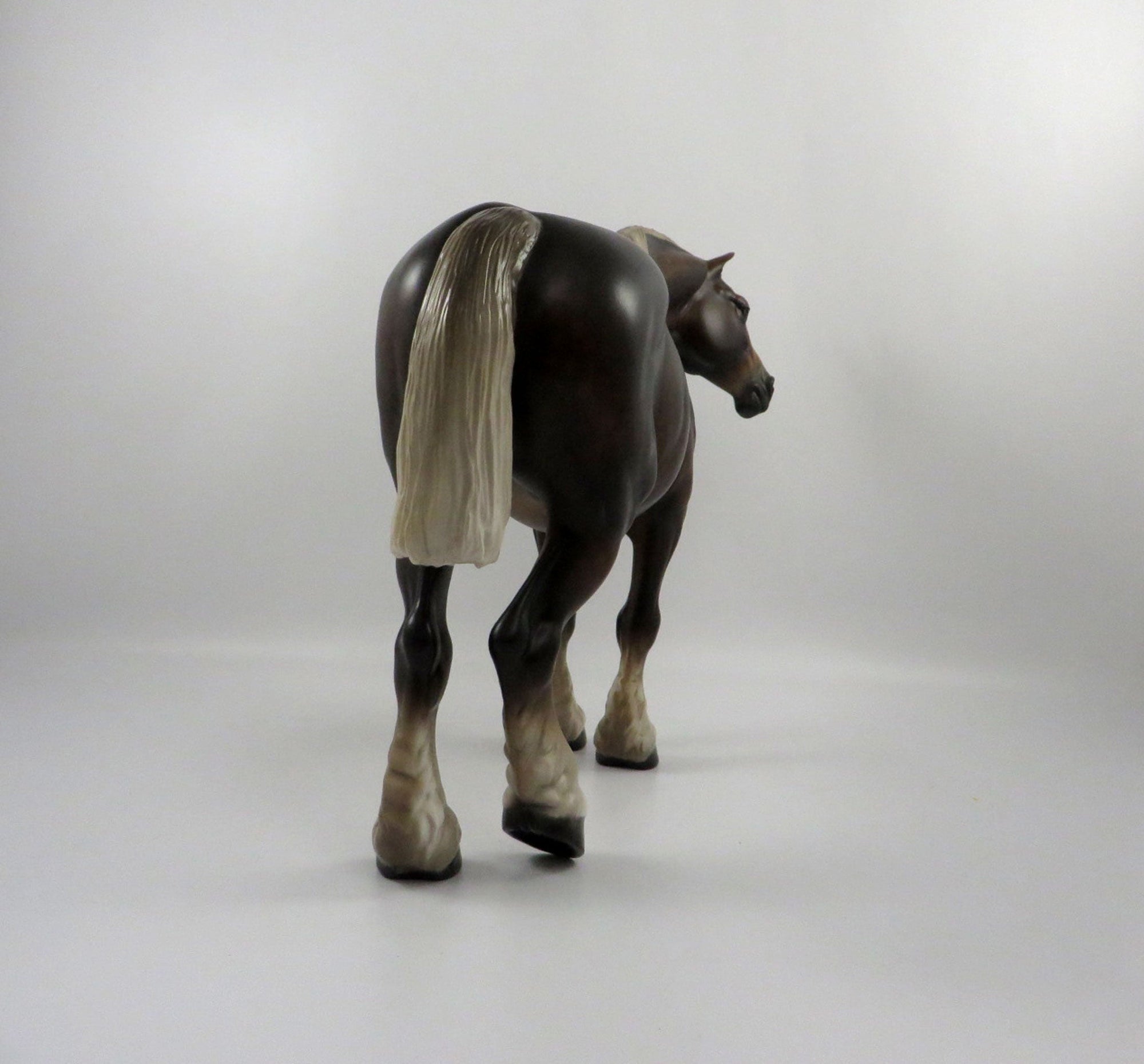 Radiance-OOAK Liver Chestnut Heavy Draft Mare Painted by Sheryl Leisure 3/5/21