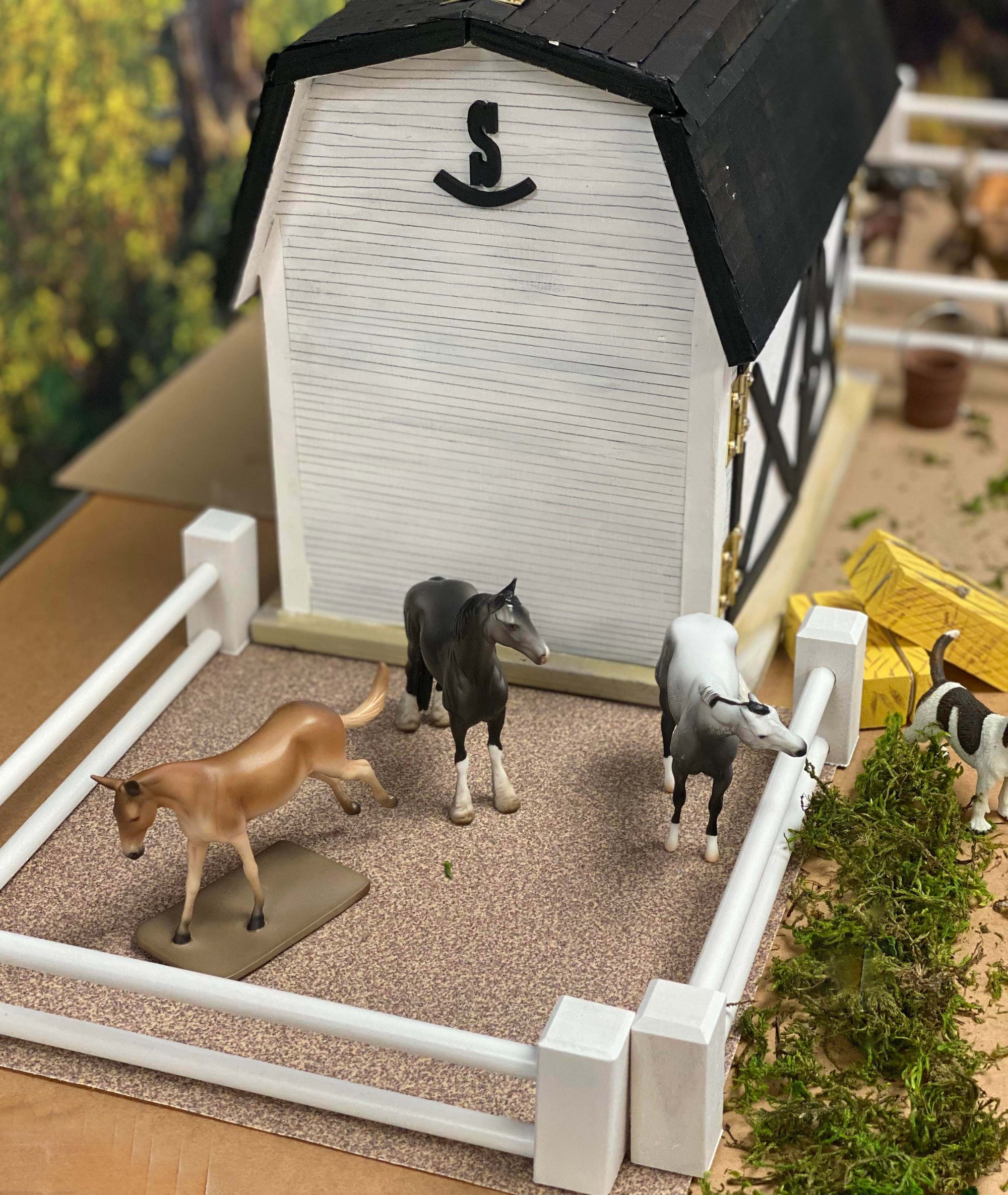 Rockin&#39; S Ranch - OOAK - Chip Barn Scene Set  SHCF23 Best Offer