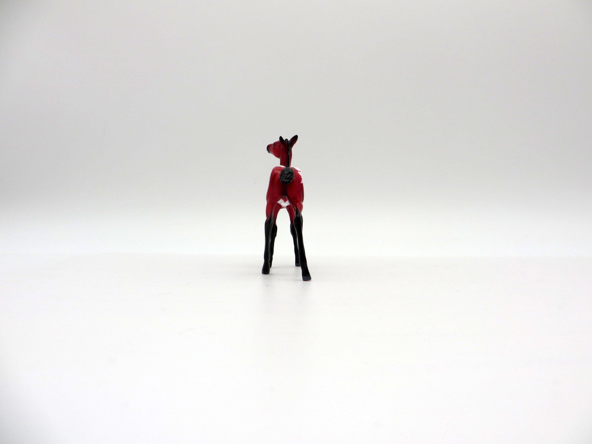 Rojo-Foal-OOAK Chip Precious Stone Painted By Ellen Robbins EQ 2021